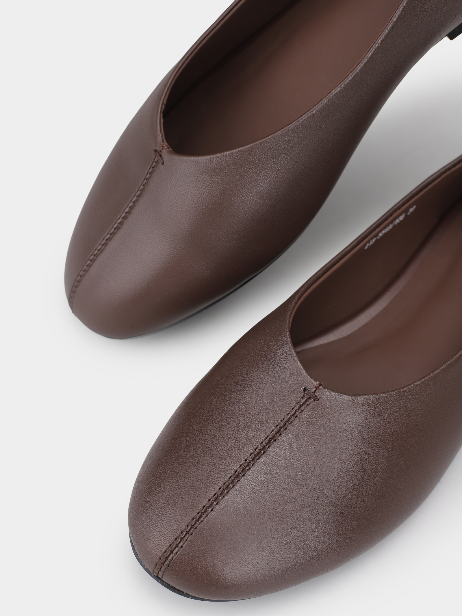 Туфлі та лофери Жіночі Braska