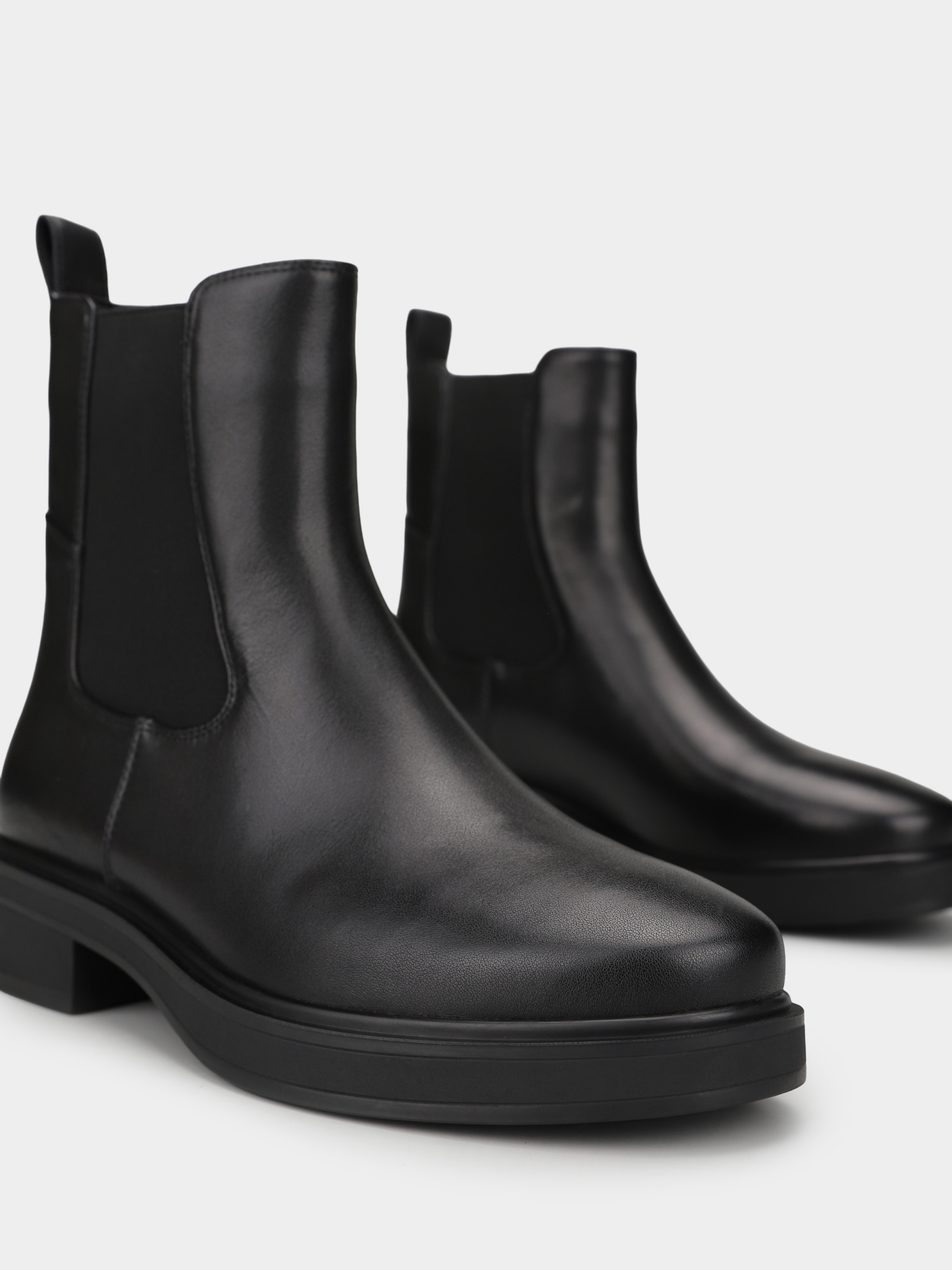 Черевики та чоботи Жіночі Braska