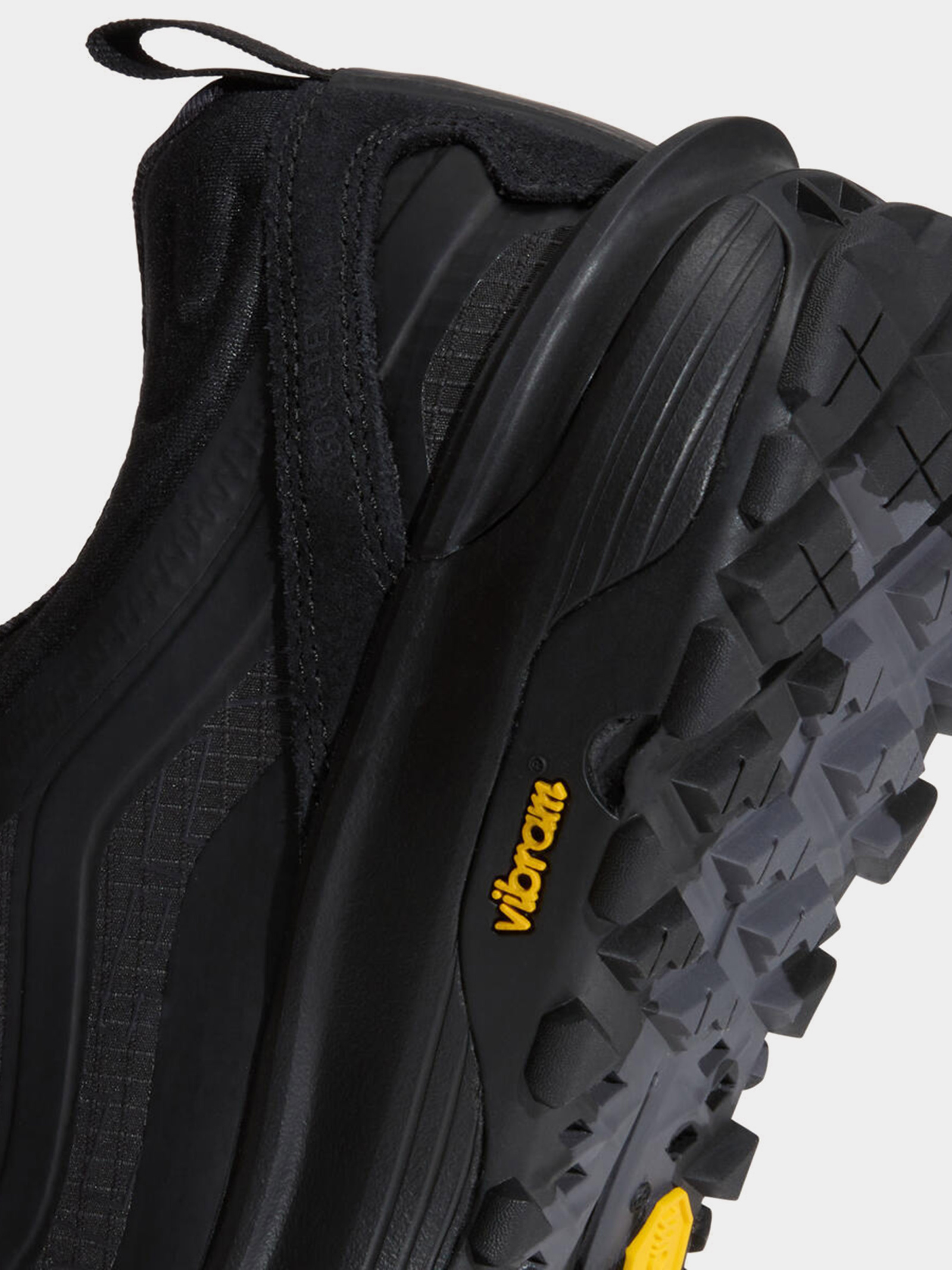 Outdoor Sneakers Men's Vans