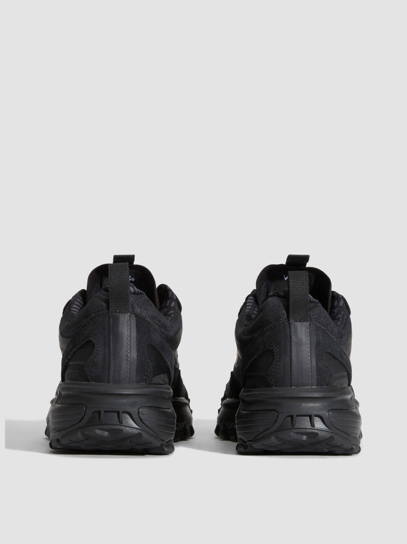 Outdoor Sneakers Men's Vans