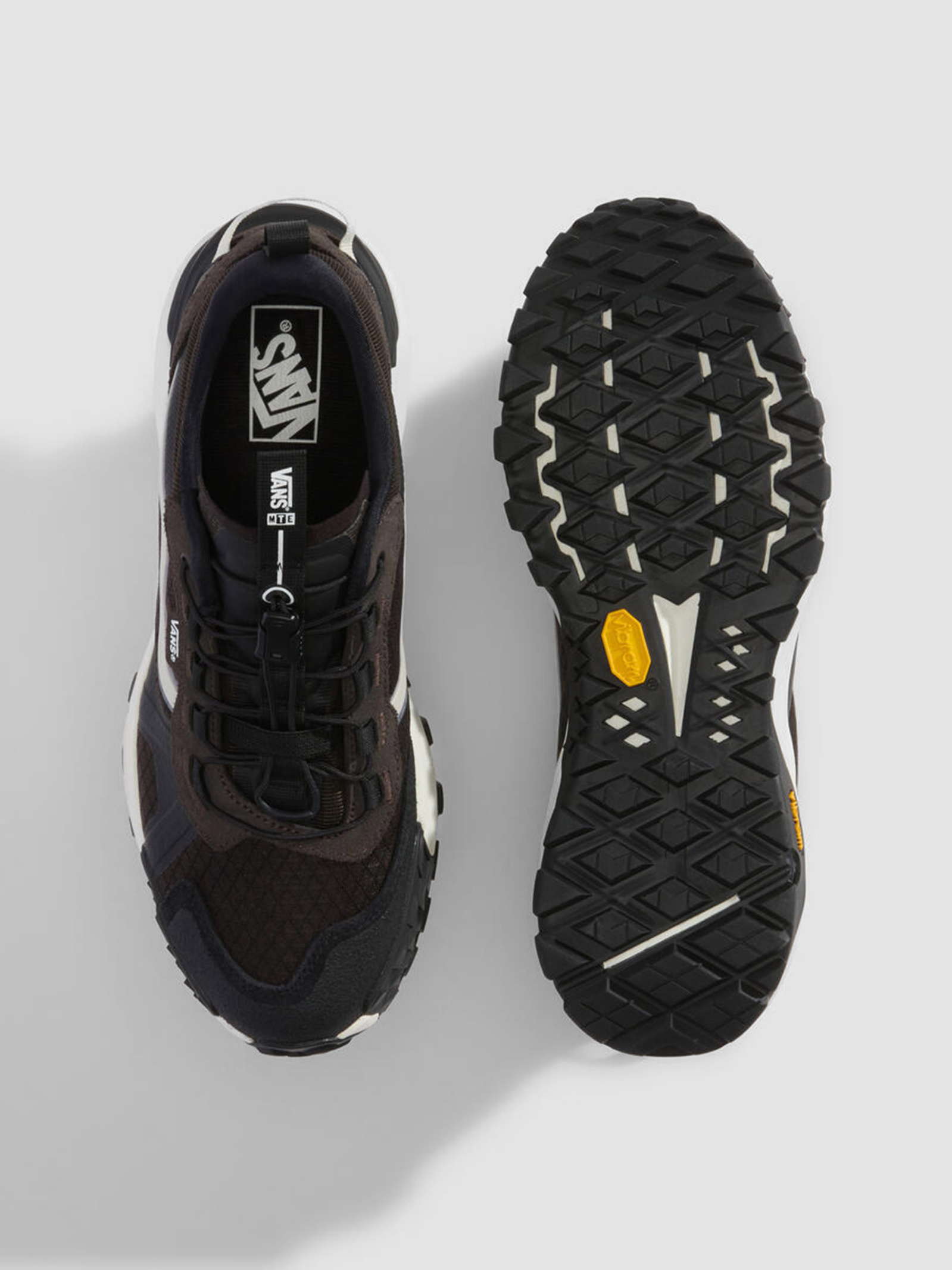 Outdoor Sneakers Men's Vans