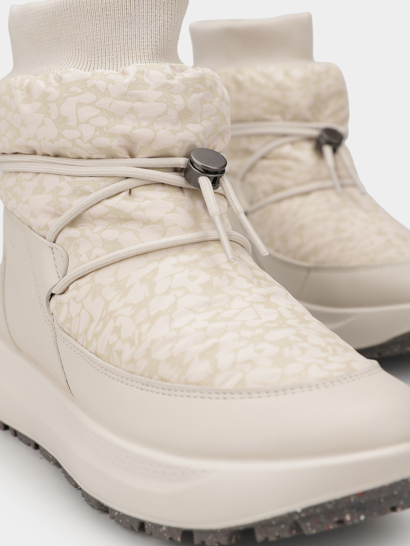 Чоботи дутики Жіночі ECCO