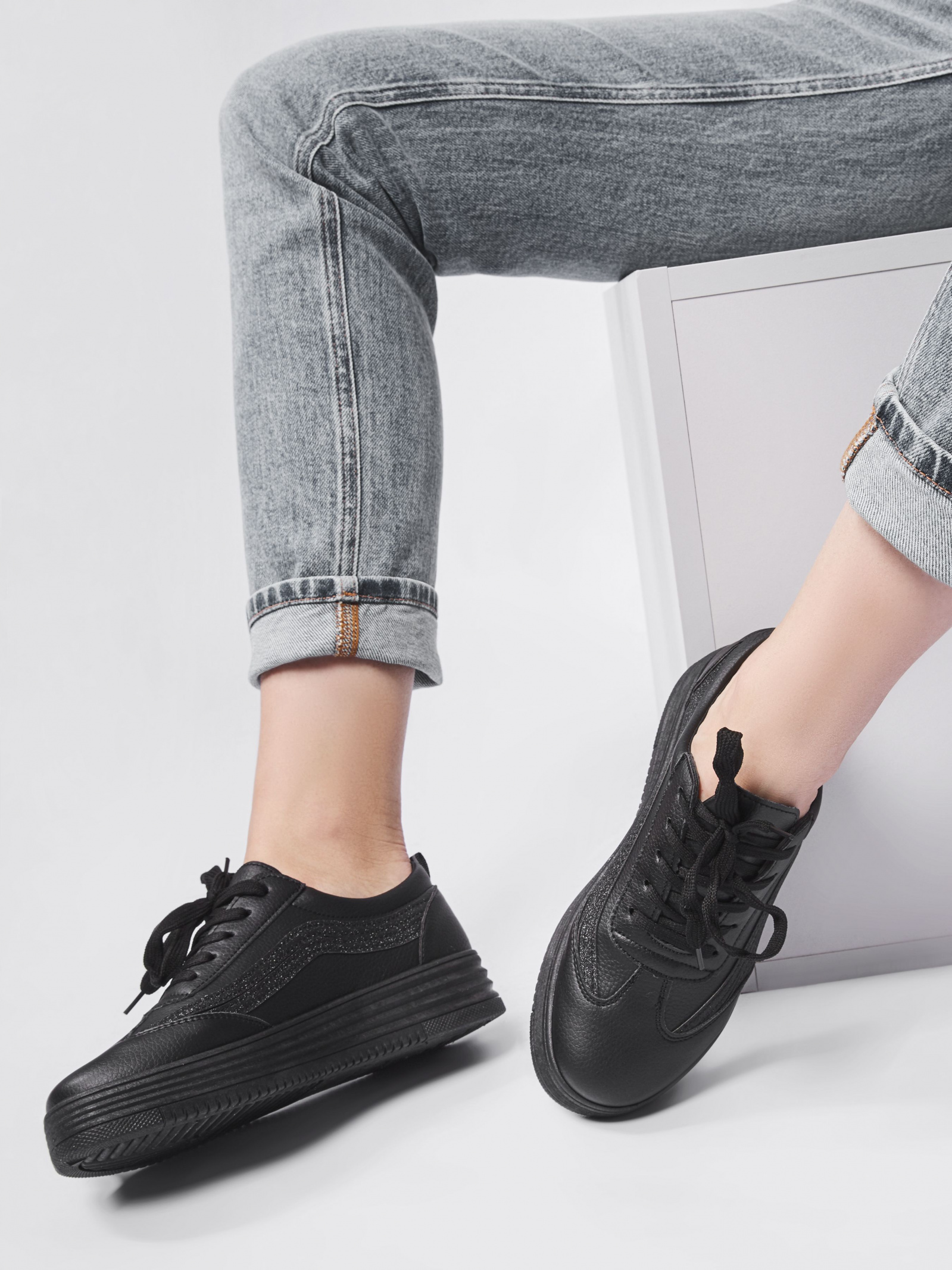 Low-Top Sneakers Women's Braska