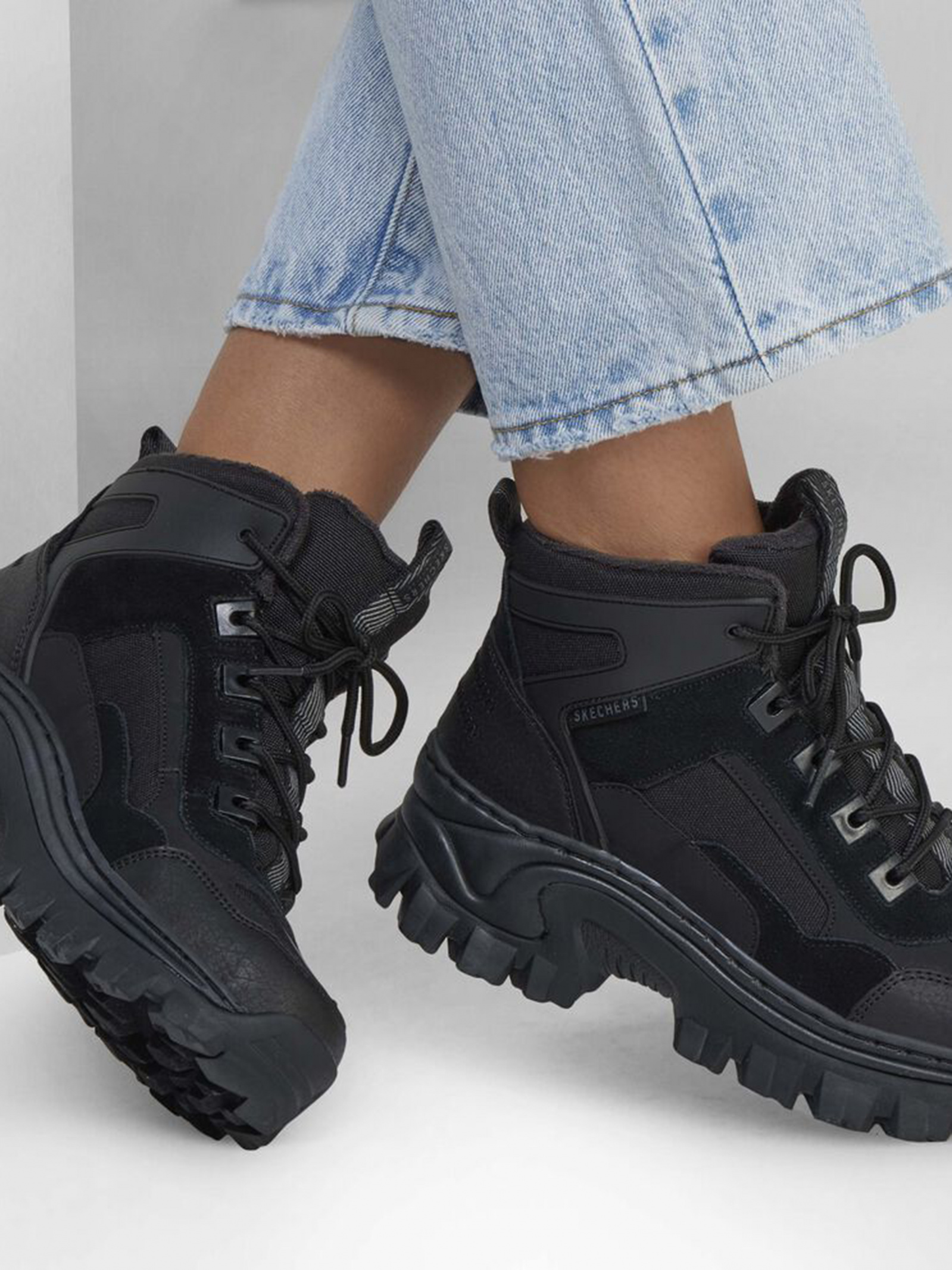 Boots Women's Skechers