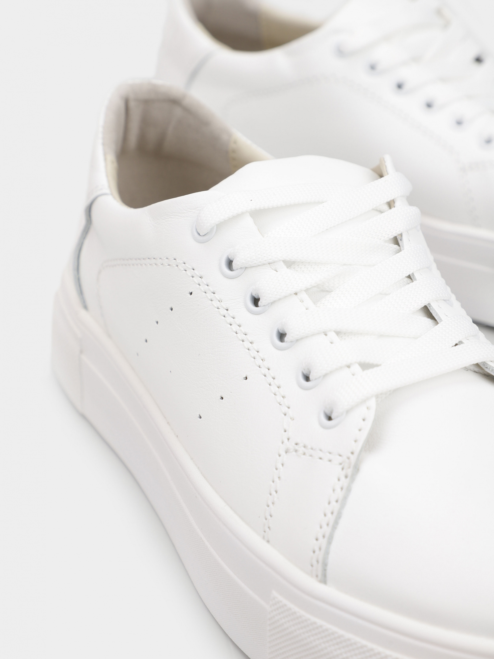 Low-Top Sneakers Women's Braska