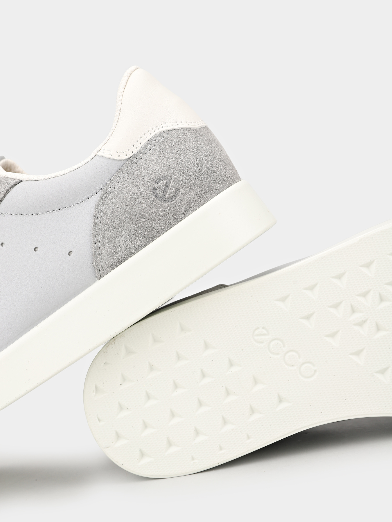 Кросівки Чоловічі ECCO