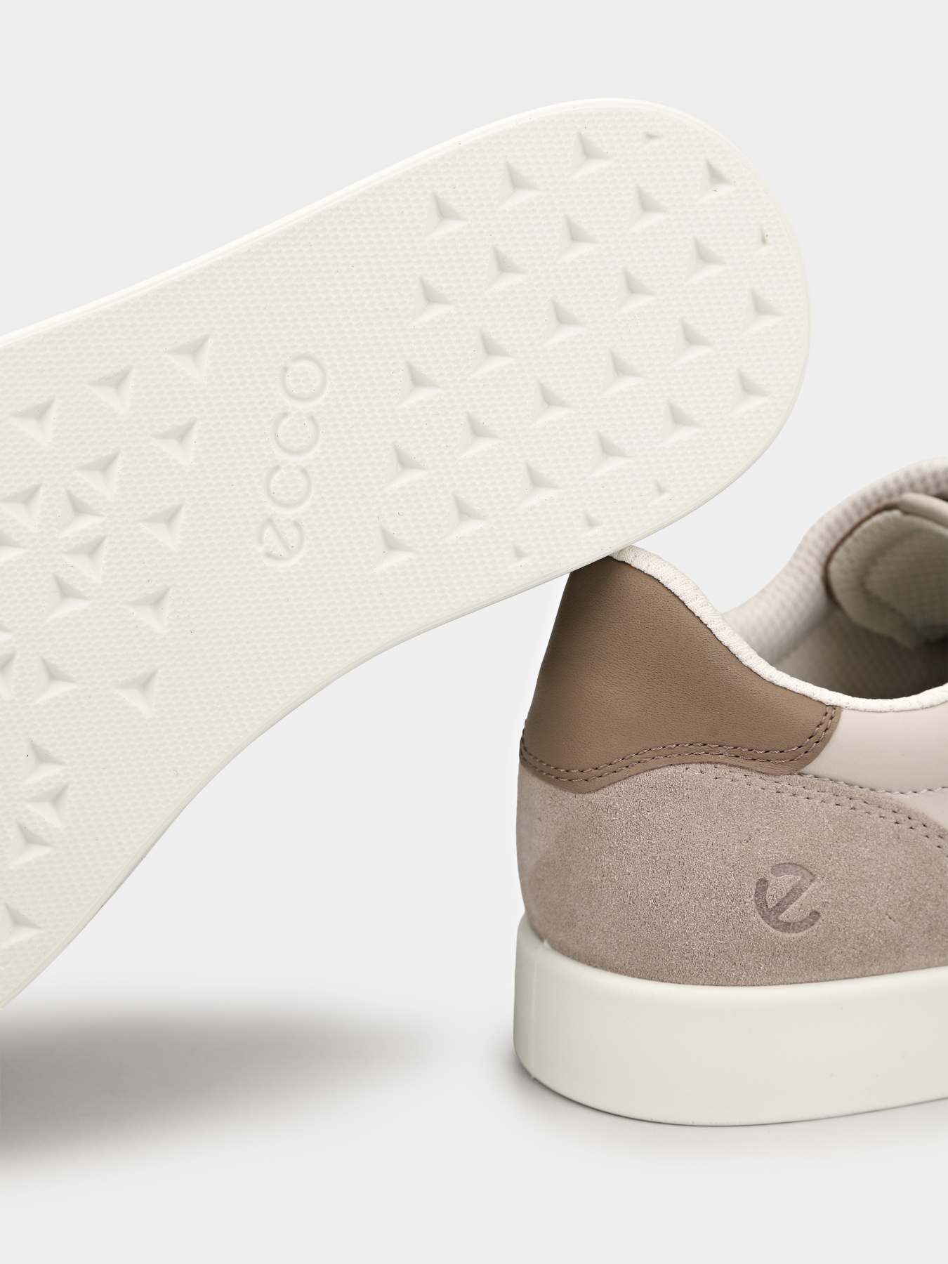 Кросівки Чоловічі ECCO