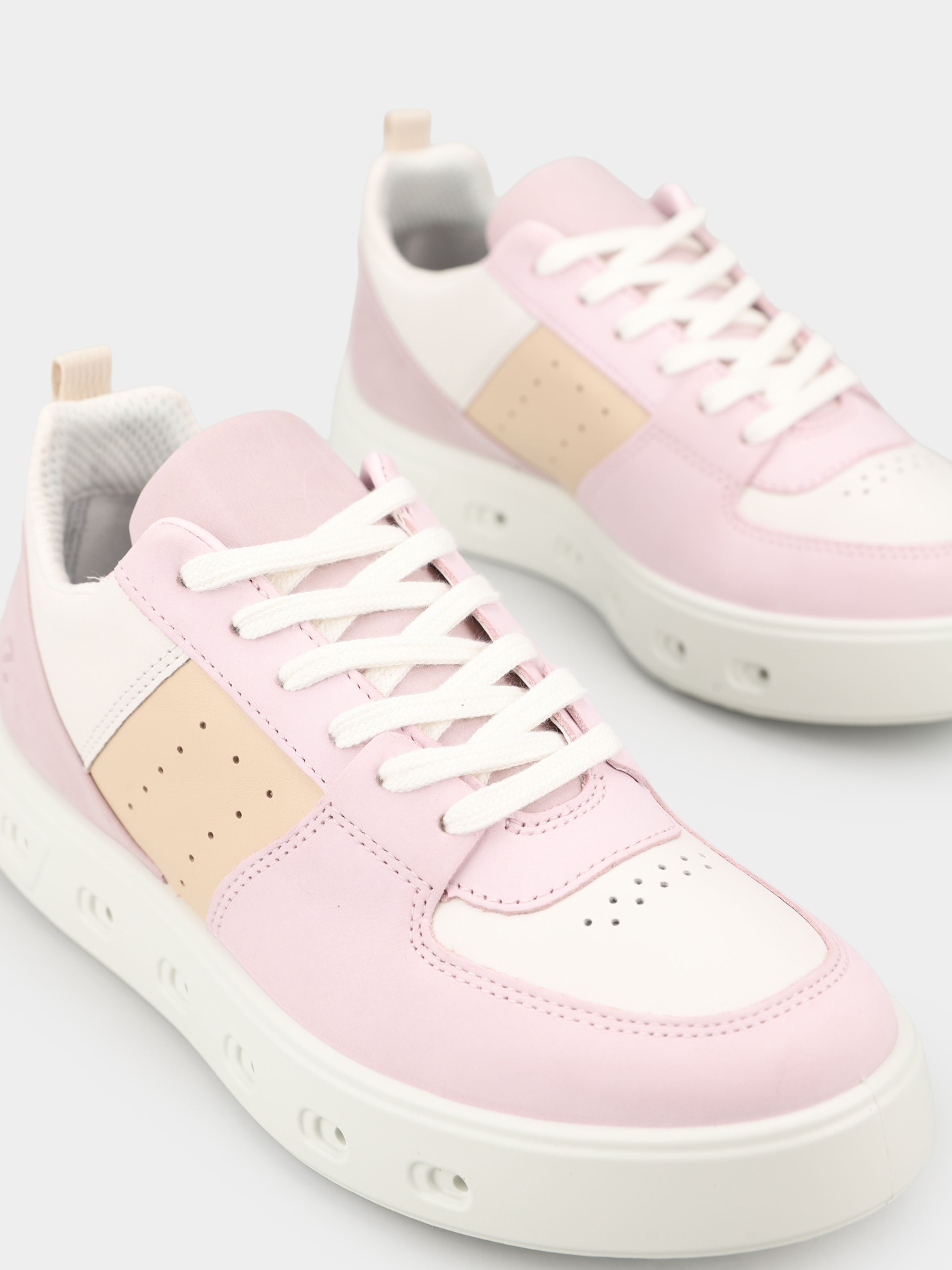 Кросівки Жіночі ECCO