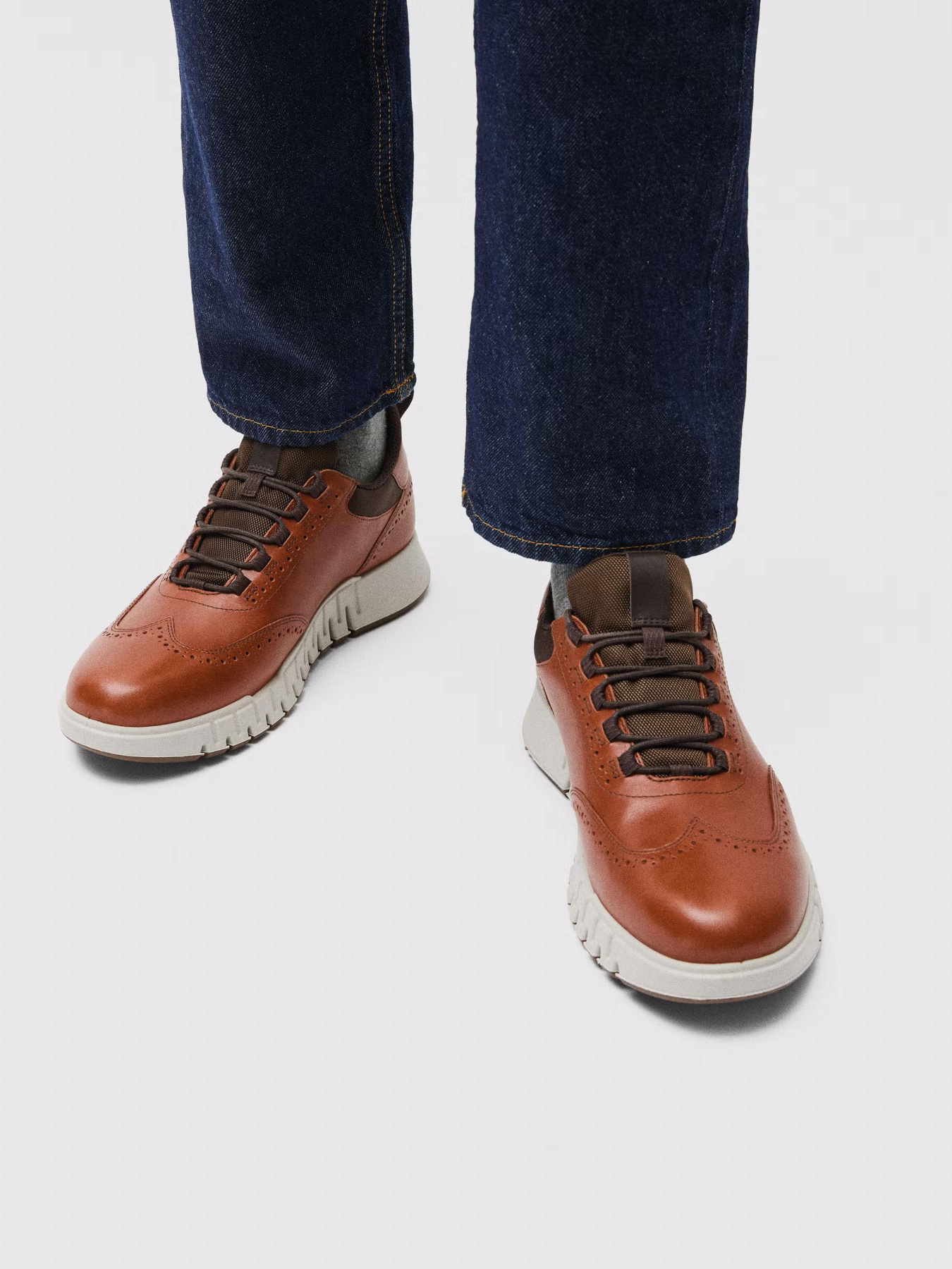 Кросівки Чоловічі ECCO