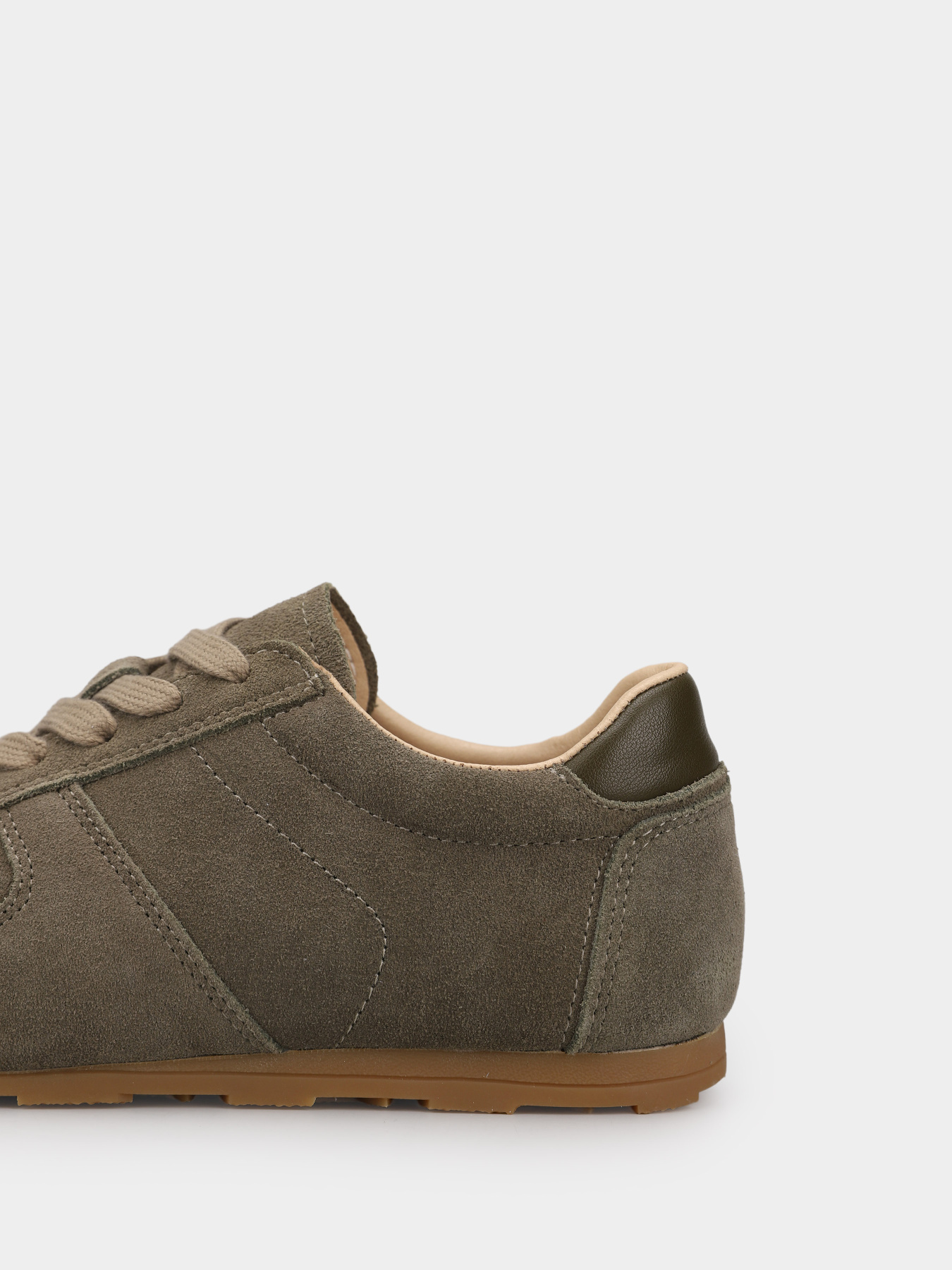 Кросівки Жіночі Braska