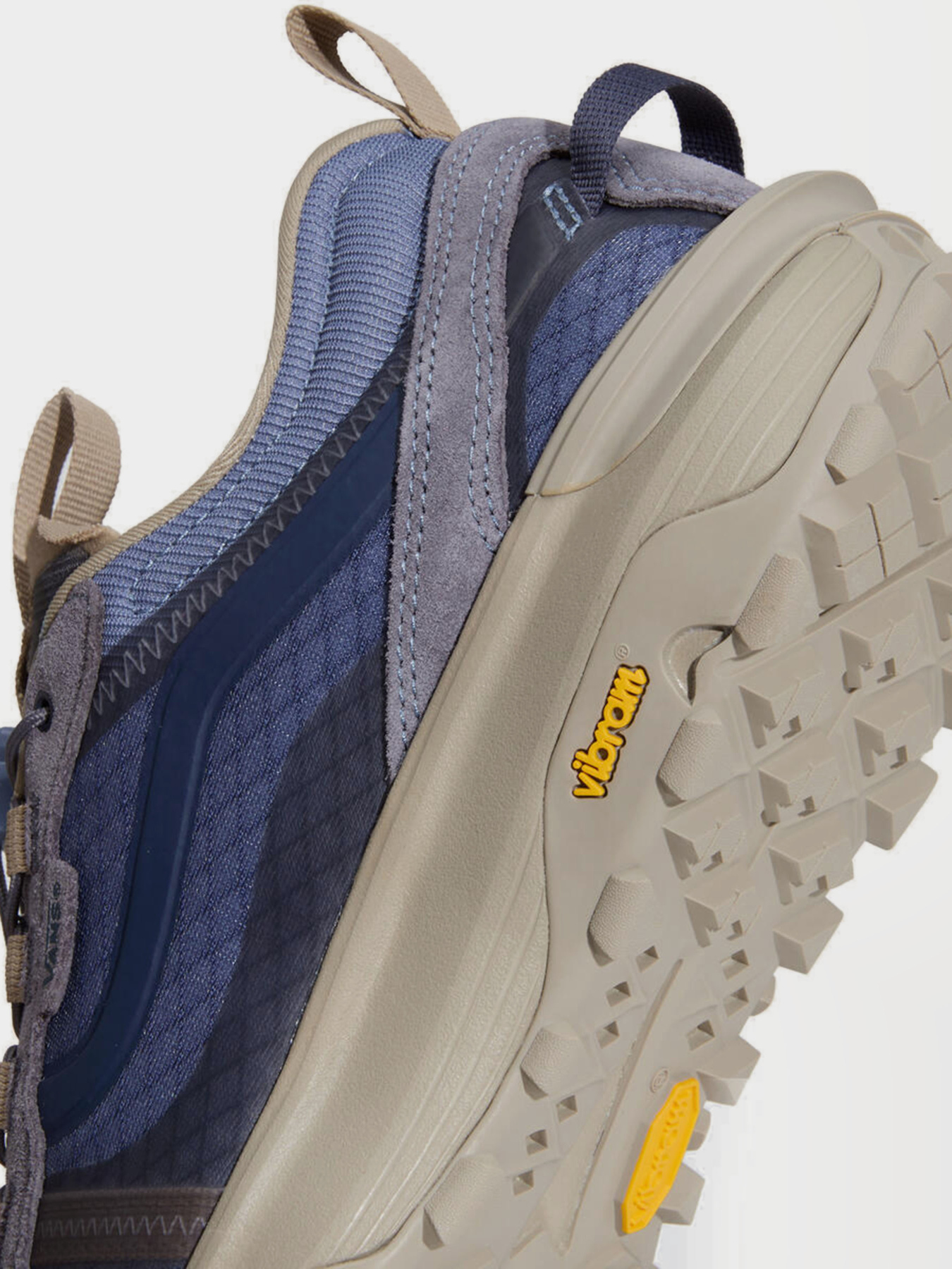 Outdoor Sneakers Men's Vans
