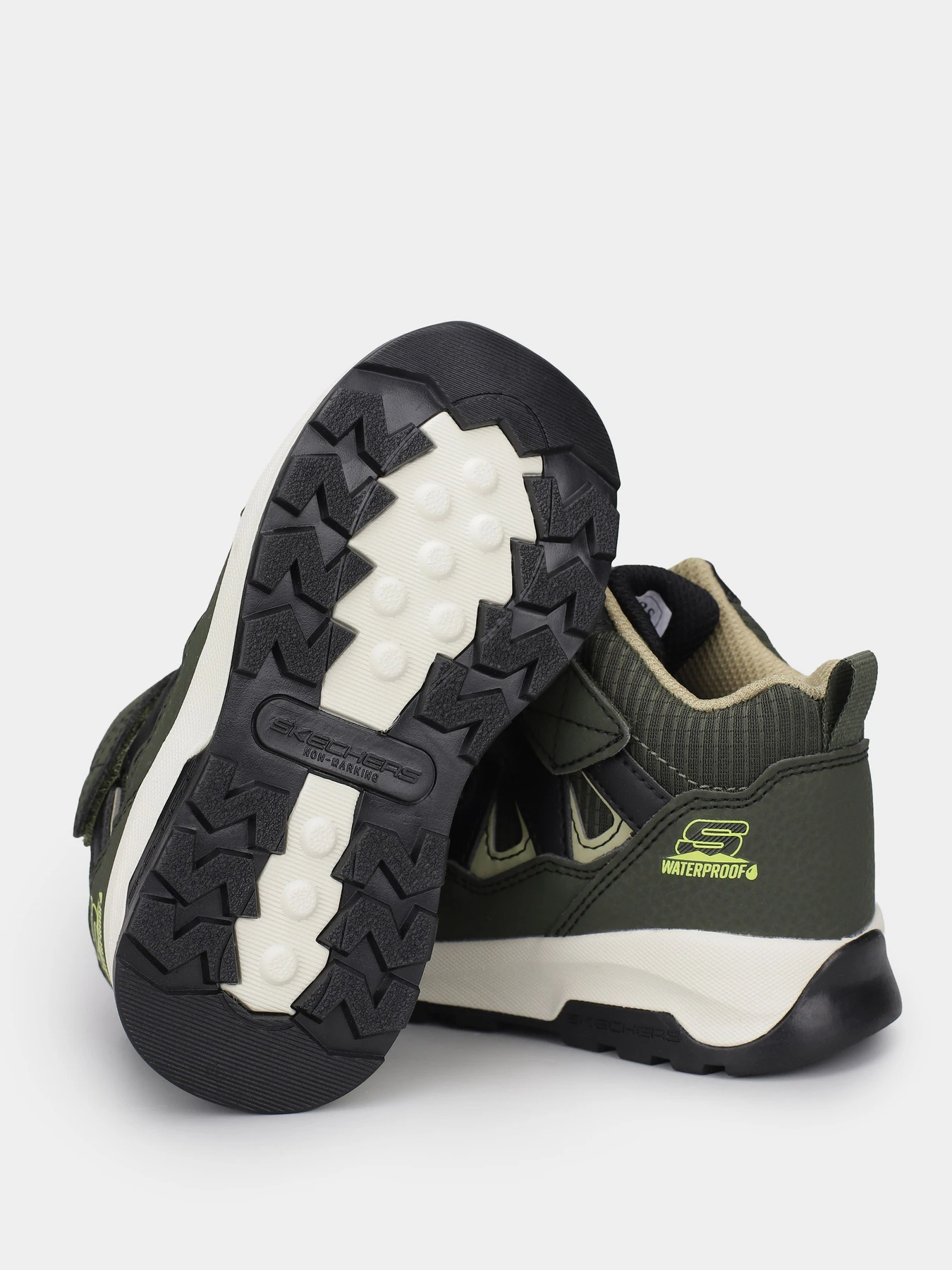 Boots Men's Skechers