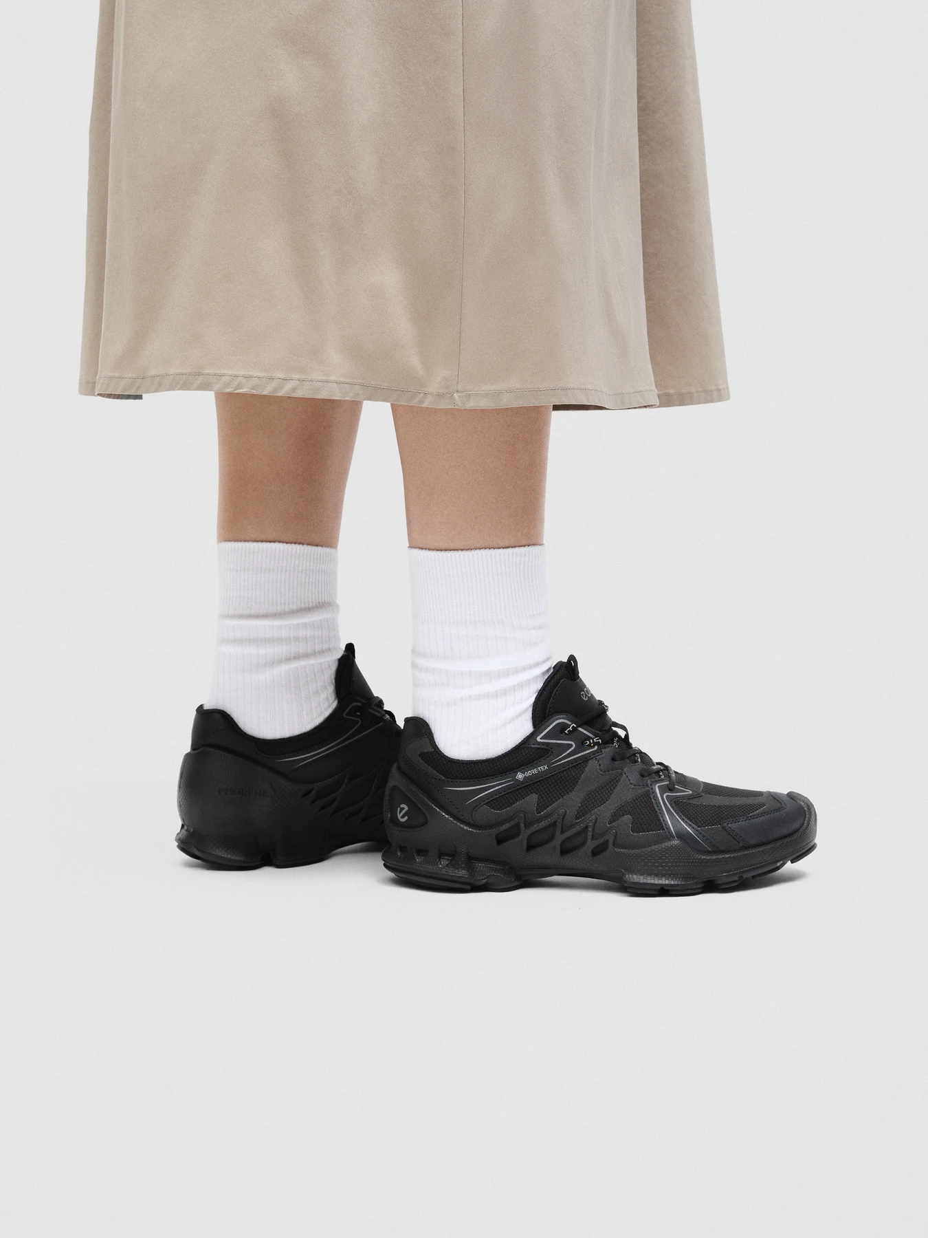 Casual Sneakers Women's ECCO