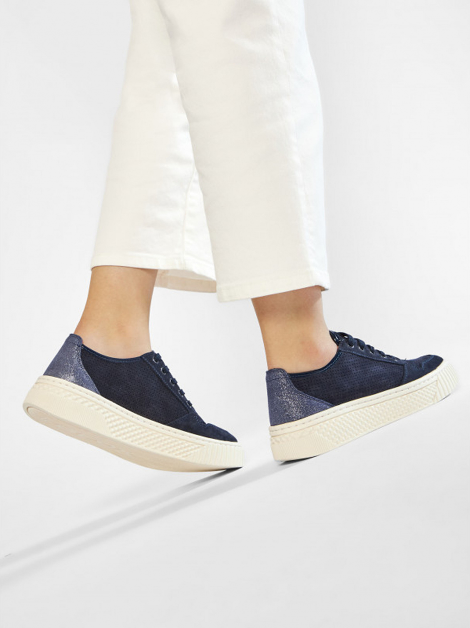 Low-Cut Shoes Women's Geox
