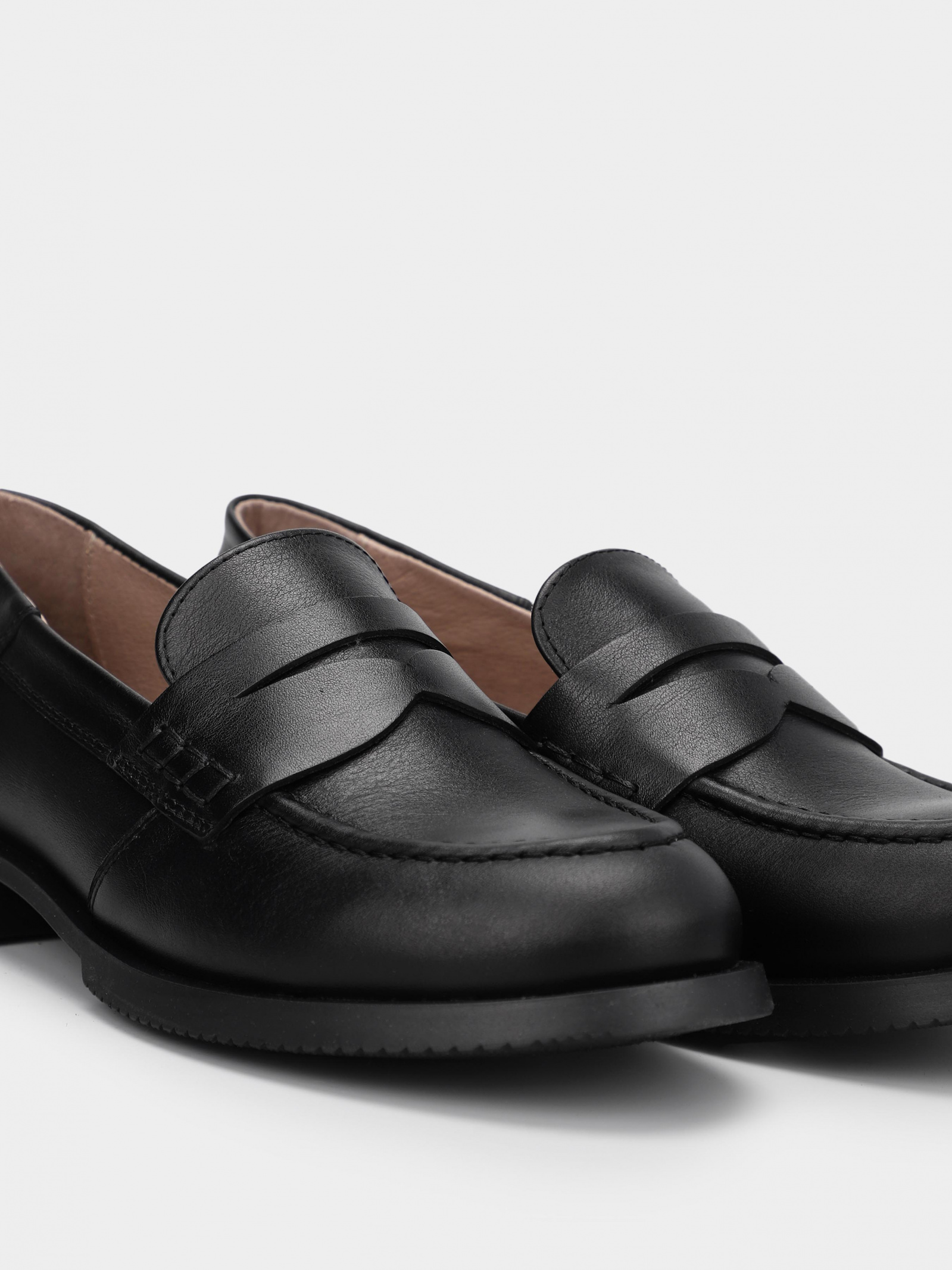 Loafers Women's Braska