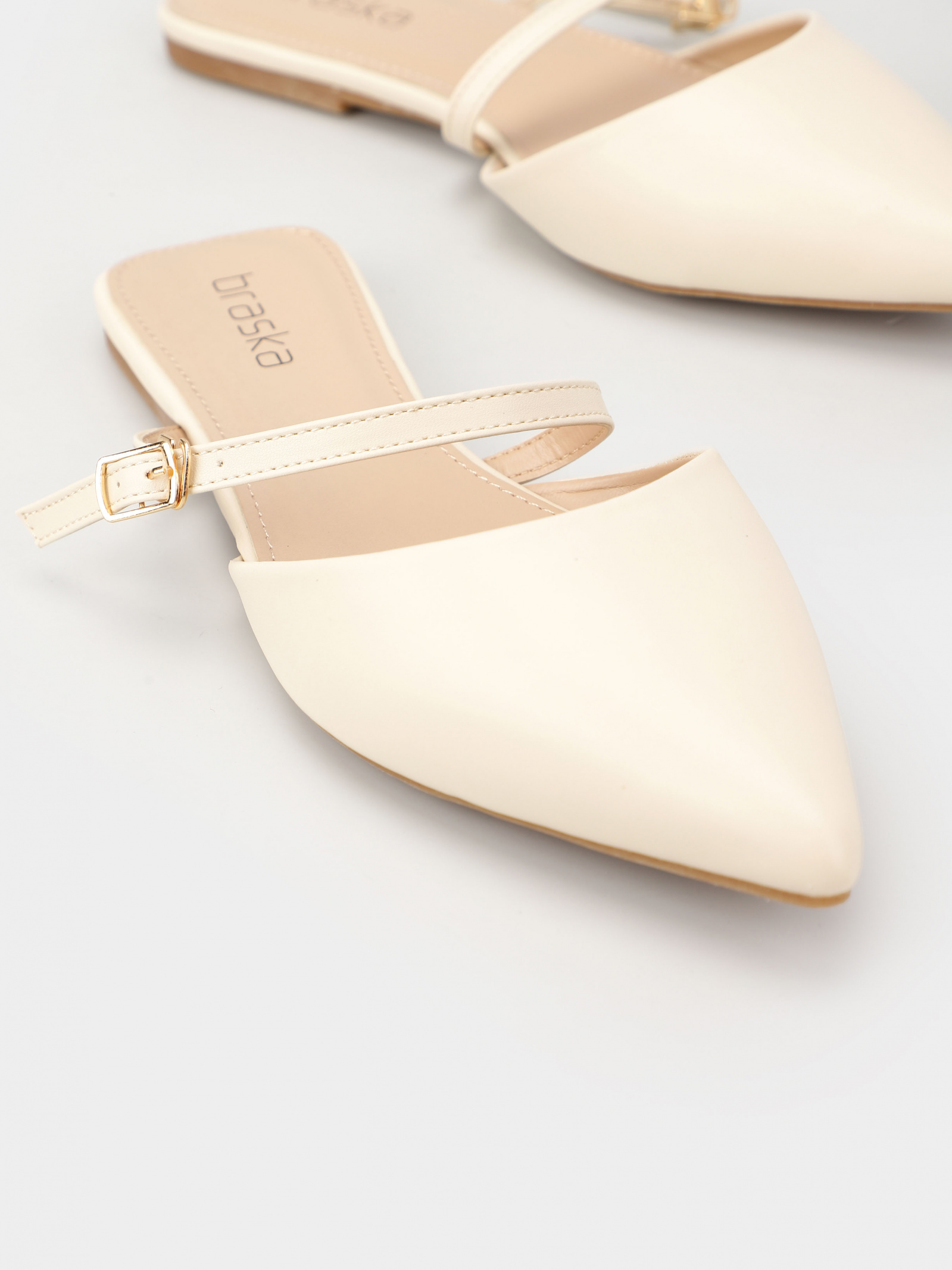 Mules Women's Braska