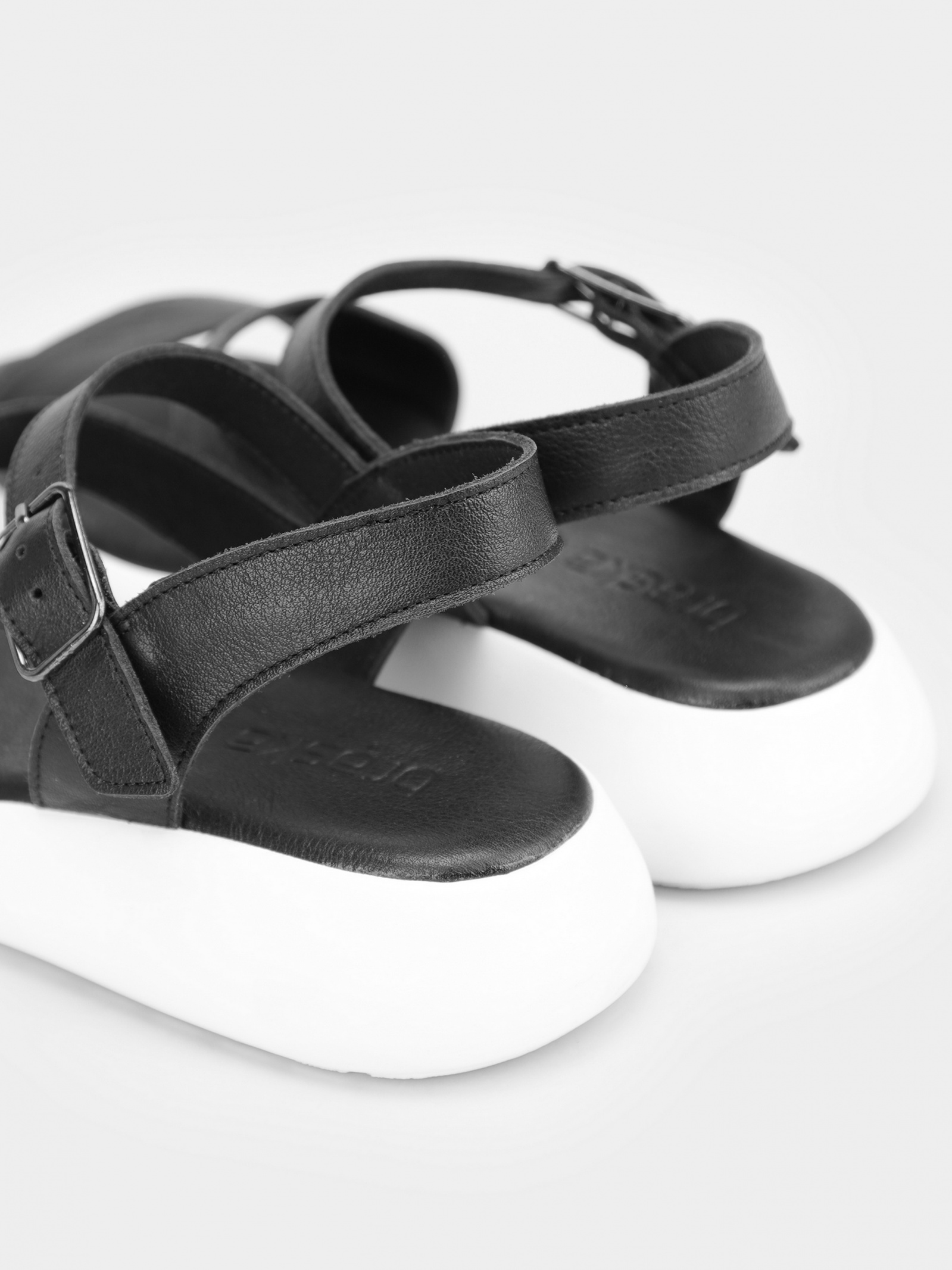 Sandals Women's Braska
