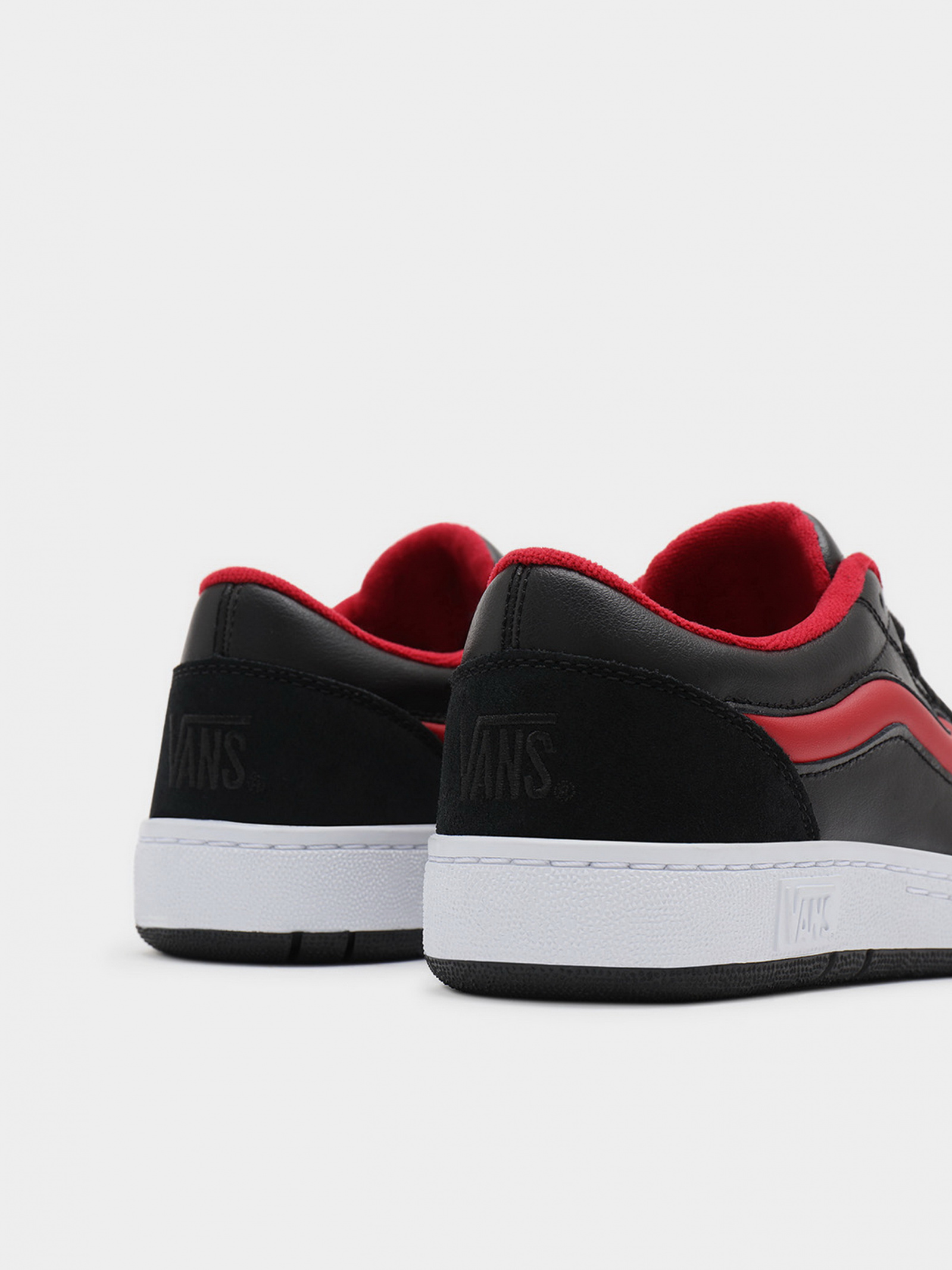 Кеды низкие Мужские Vans