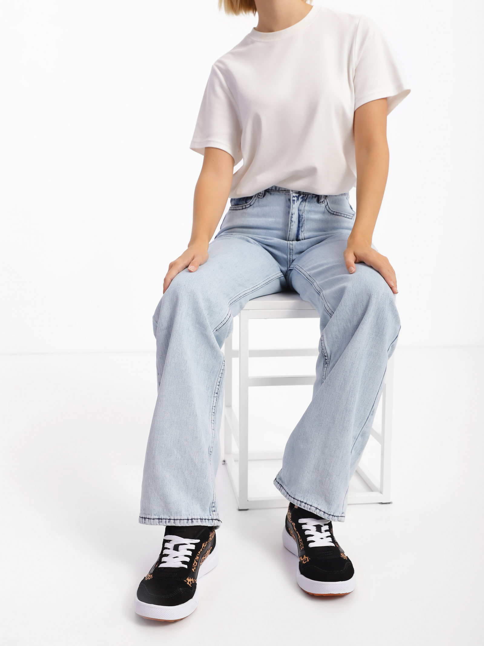 Low-Top Sneakers Women's Vans