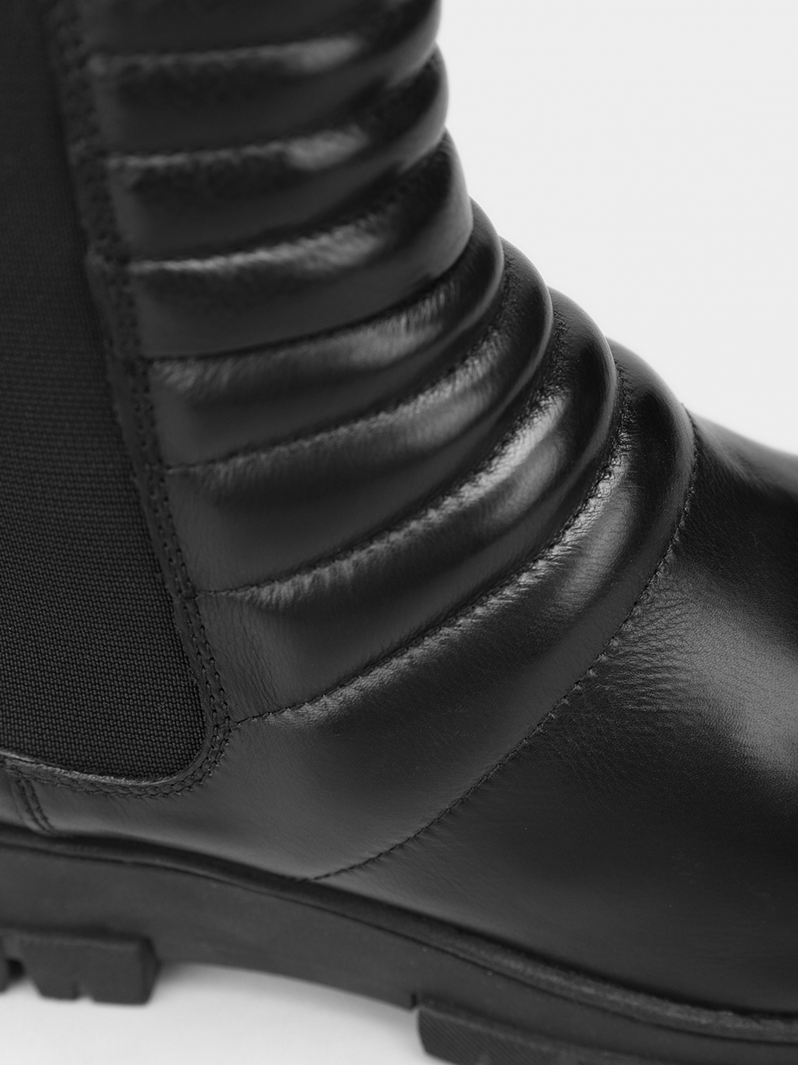 Chelsea Boots Women's Braska