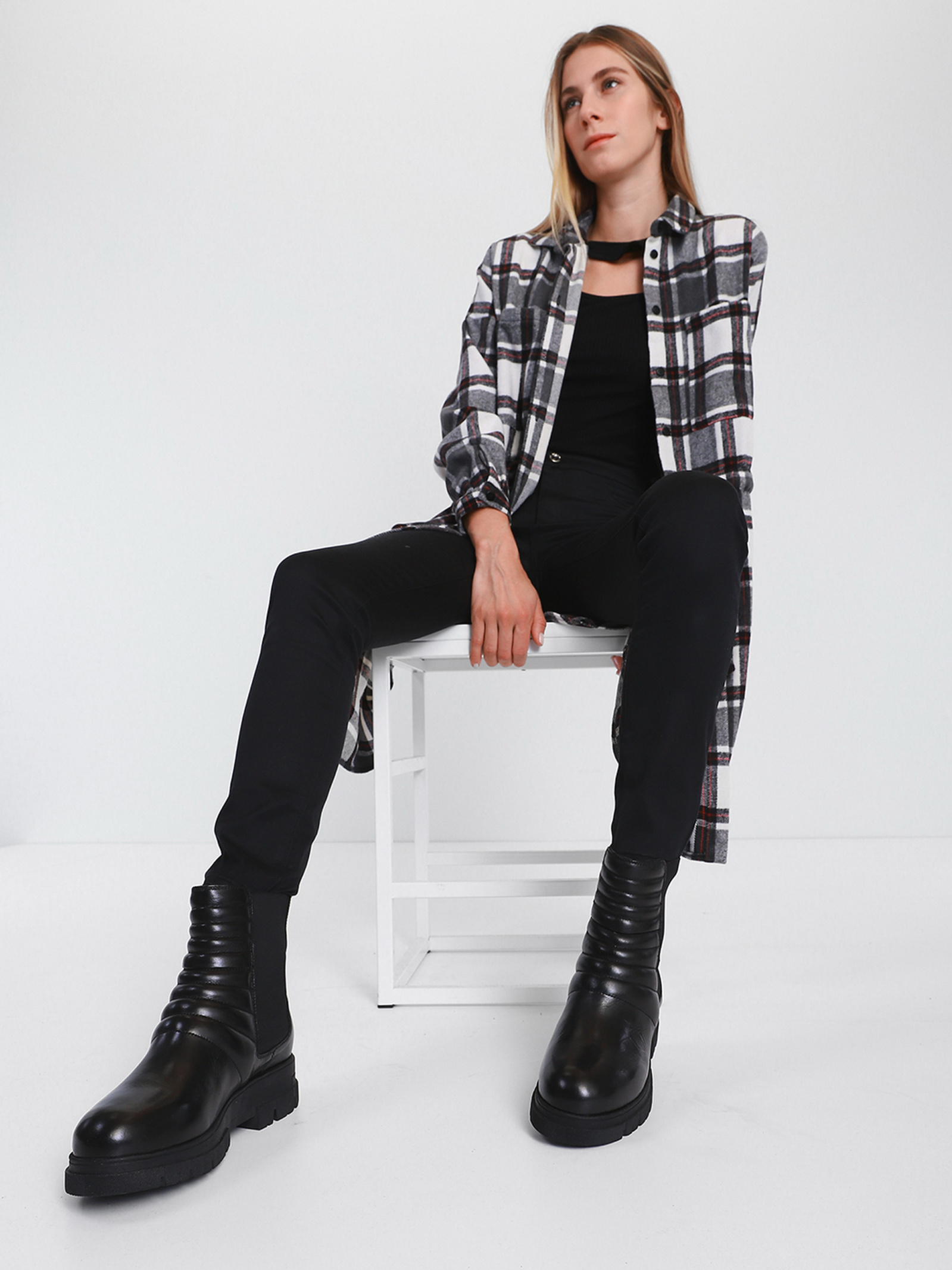 Chelsea Boots Women's Braska