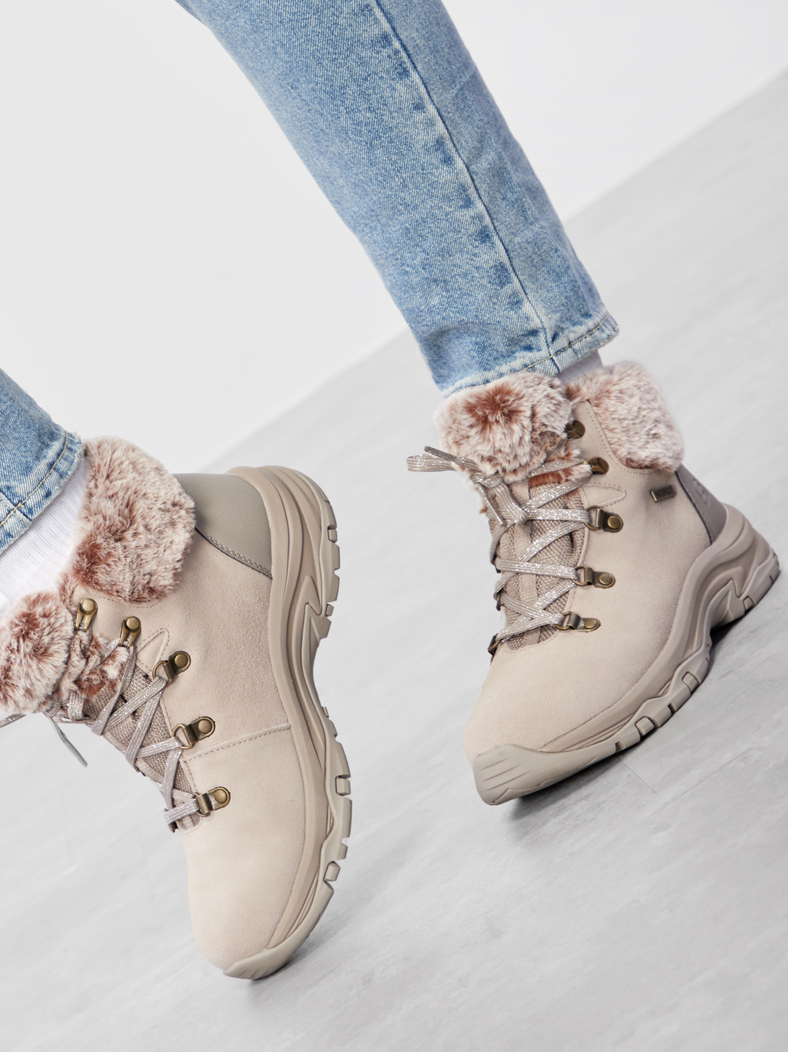 Boots Women's Skechers
