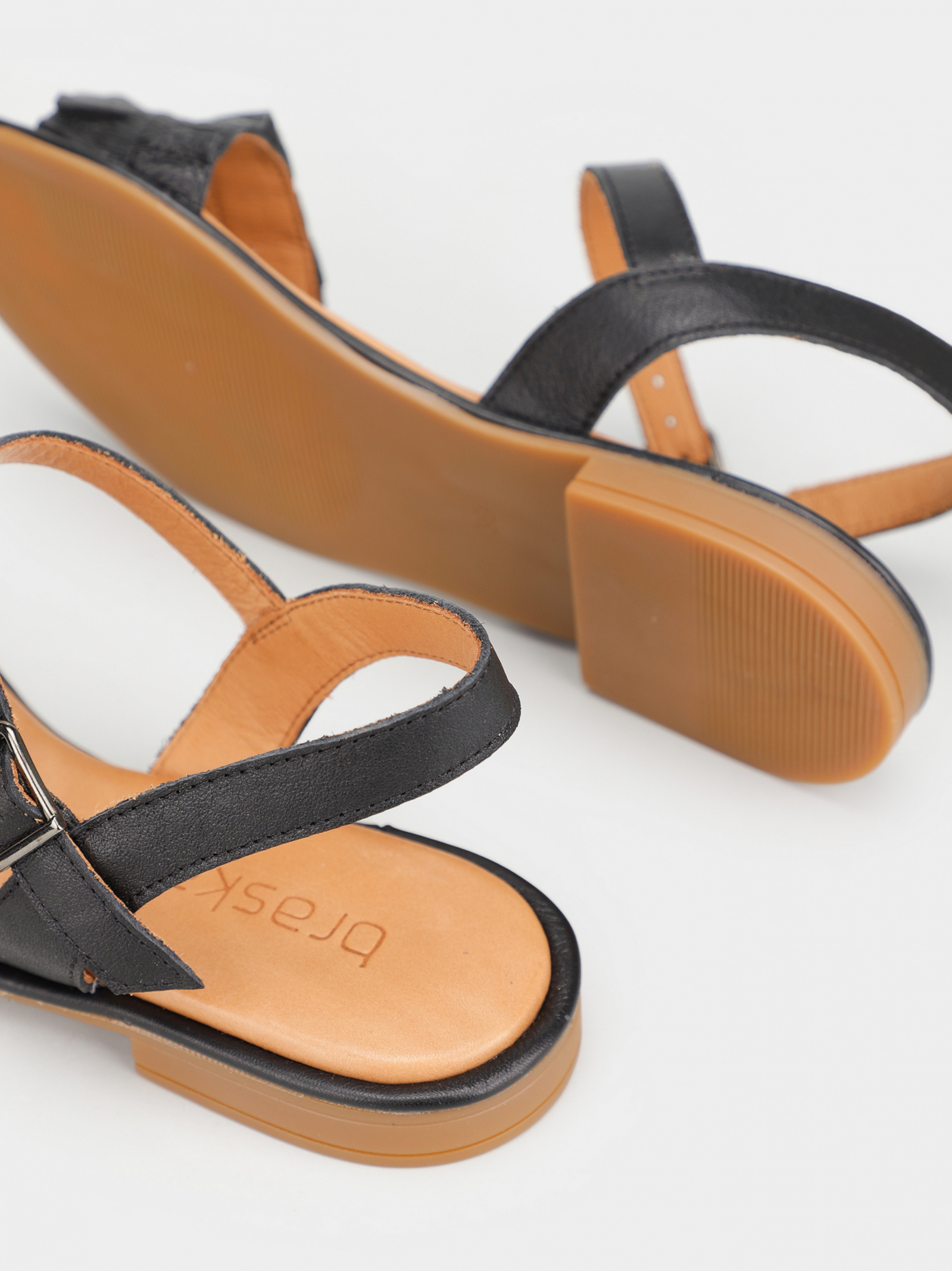 Sandals Women's Braska