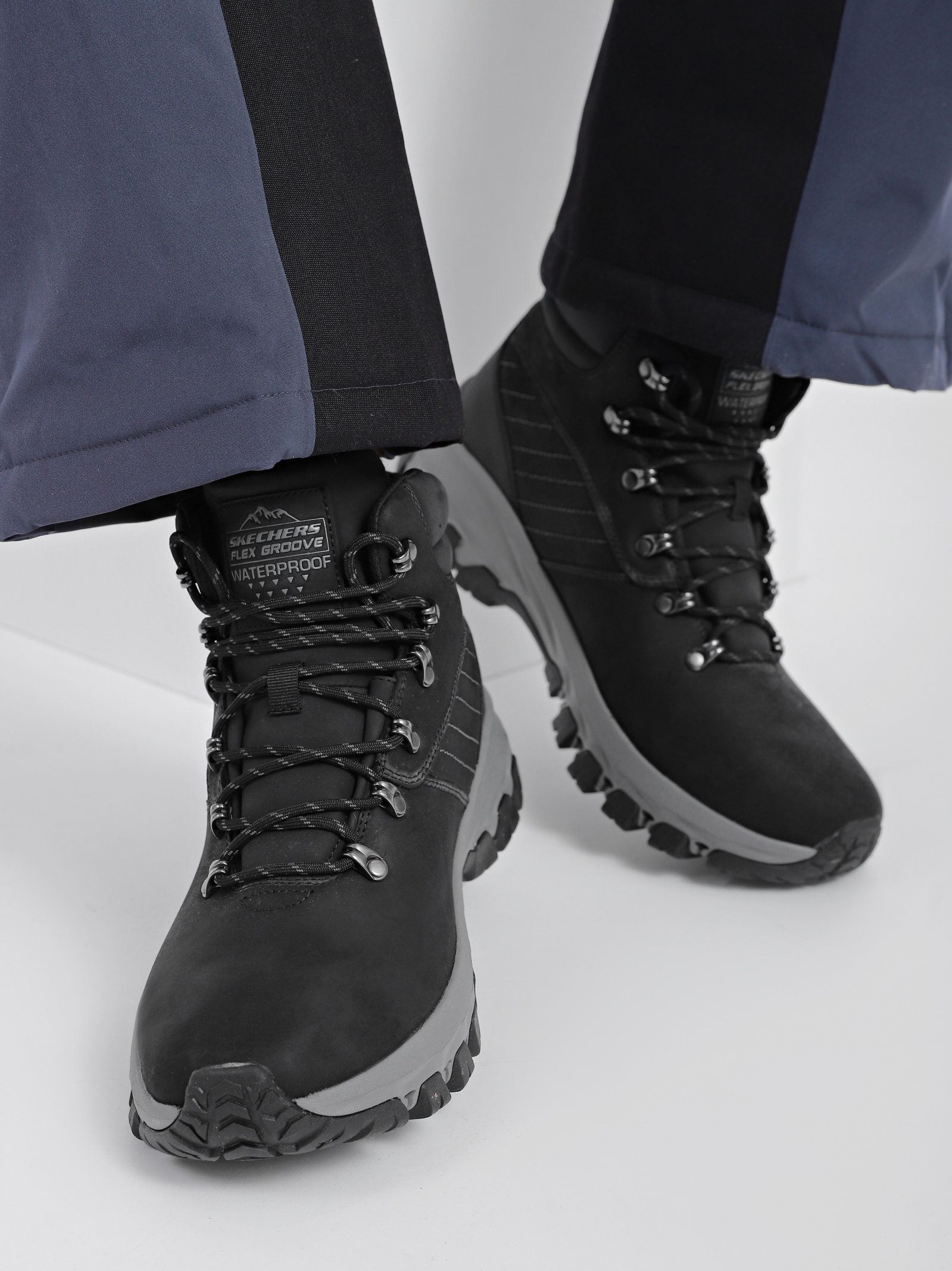 Boots Men's Skechers