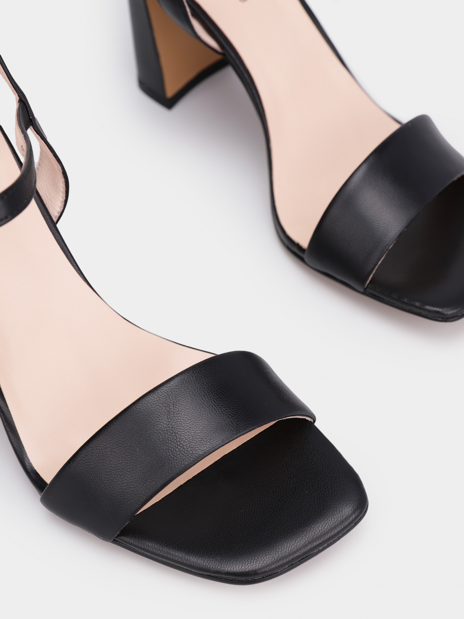Sandals Women's Braska