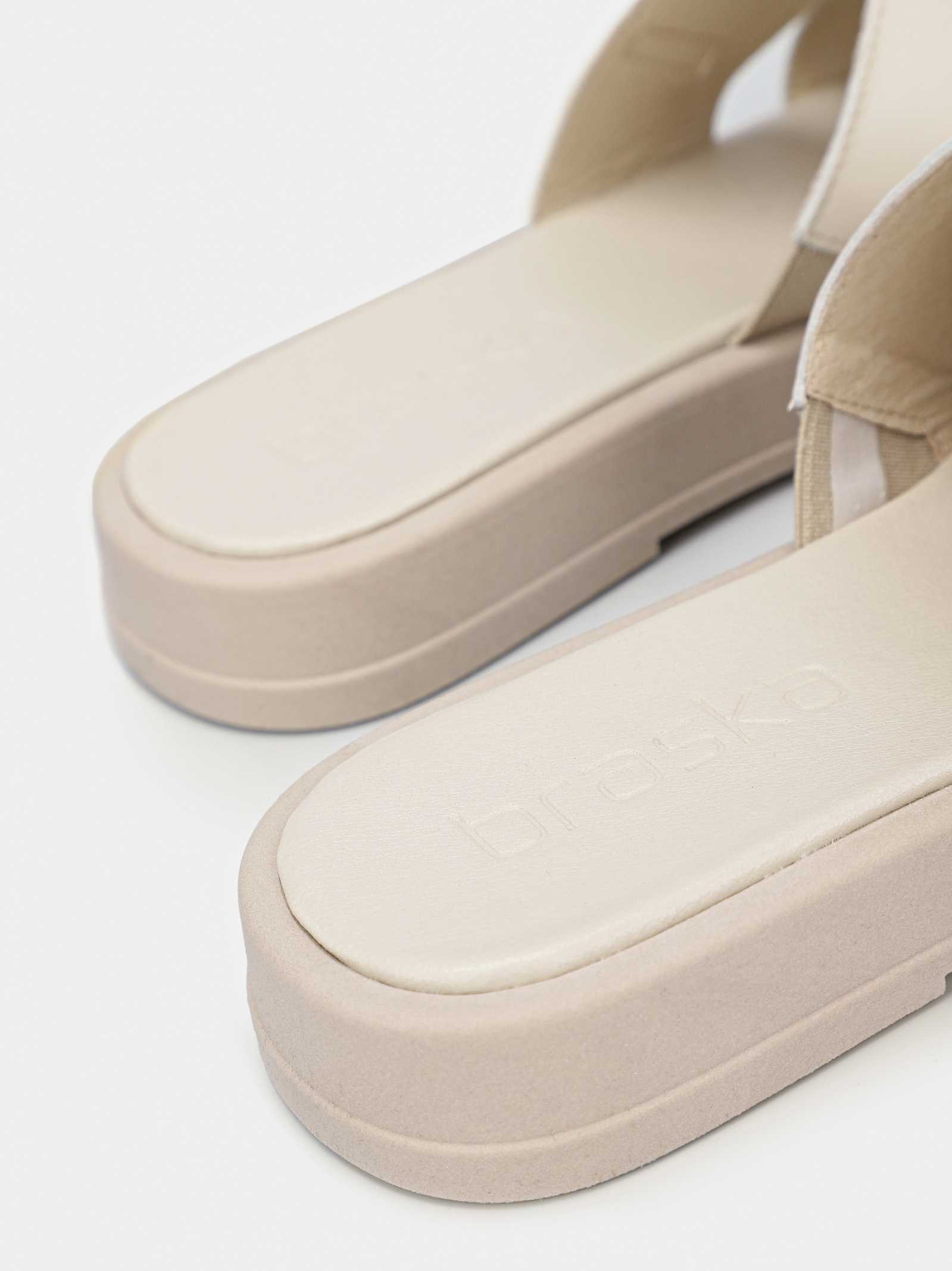 Slide Sandals Women's Braska