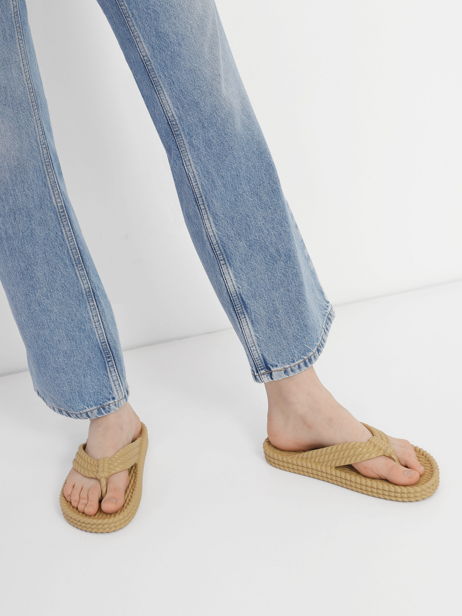 Thong Sandals Women's Braska