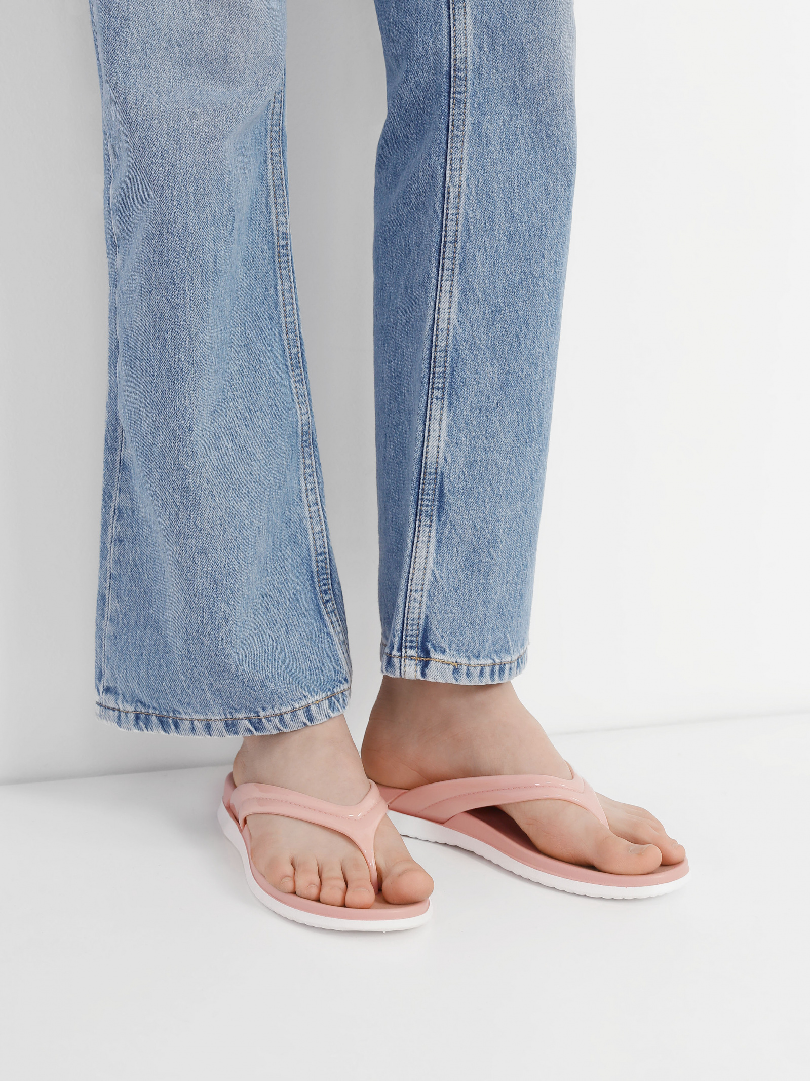 Thong Sandals Women's Braska