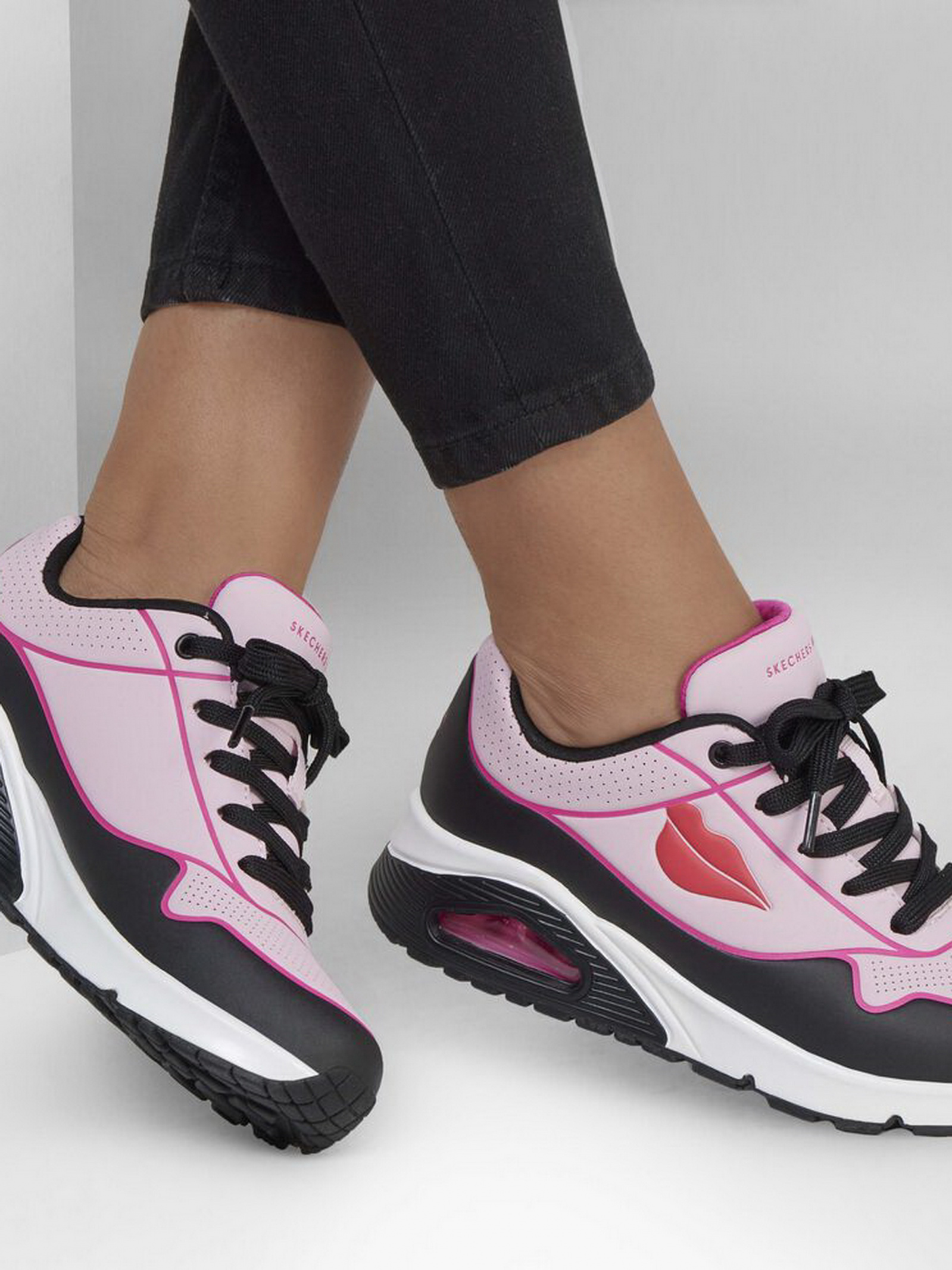 Кросівки повсякденні Жіночі Skechers