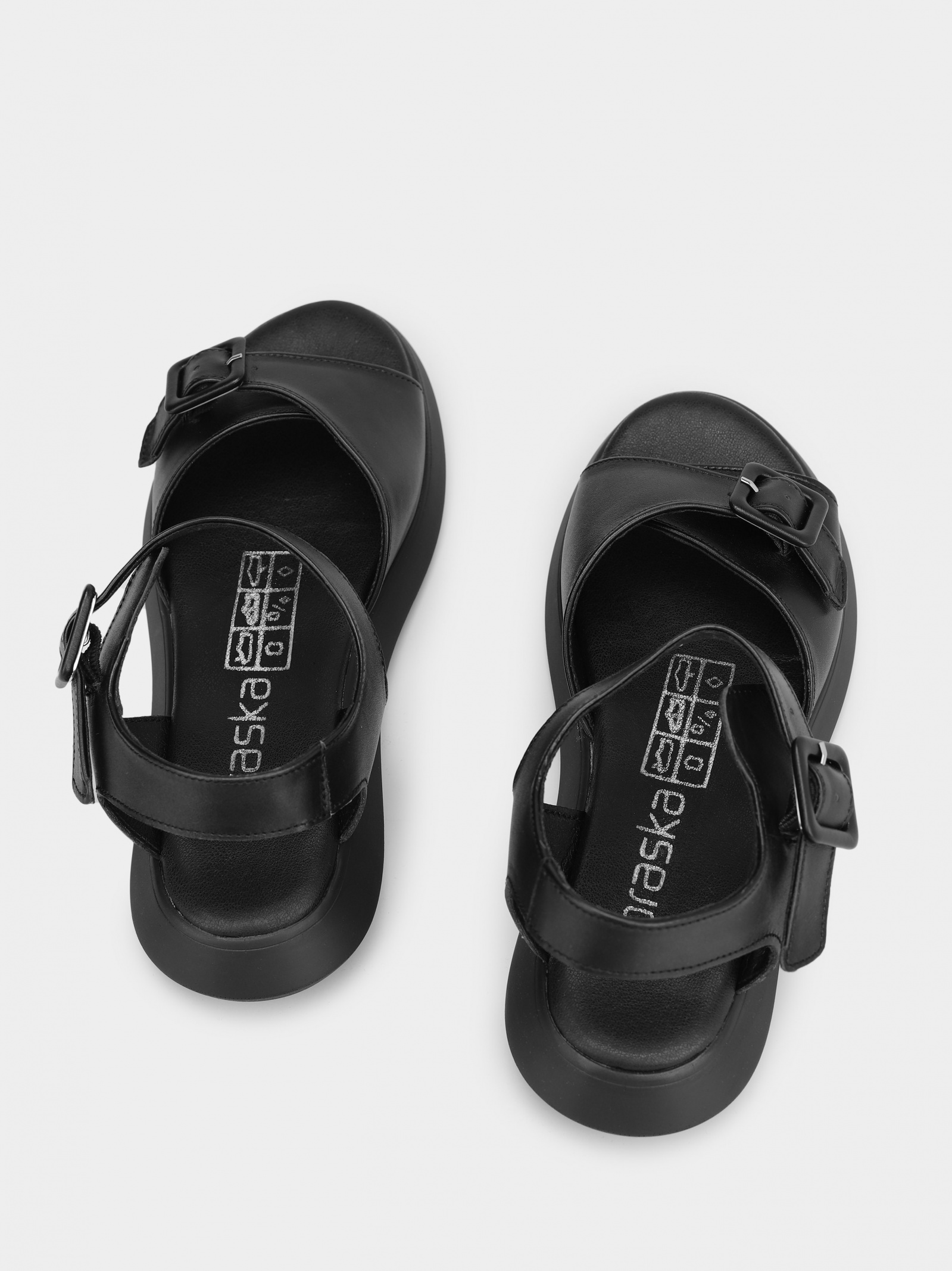 Sandals Women's Braska