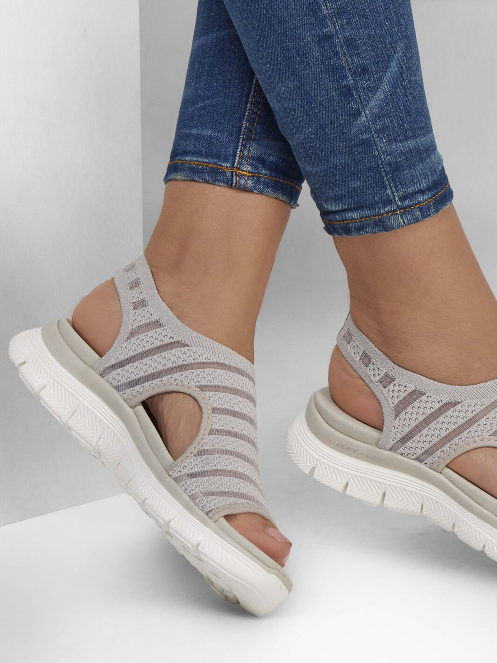 Sandals Women's Skechers