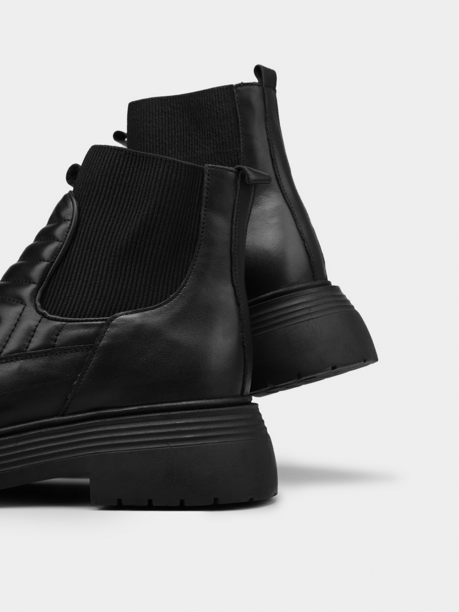 Chelsea Boots Women's Braska