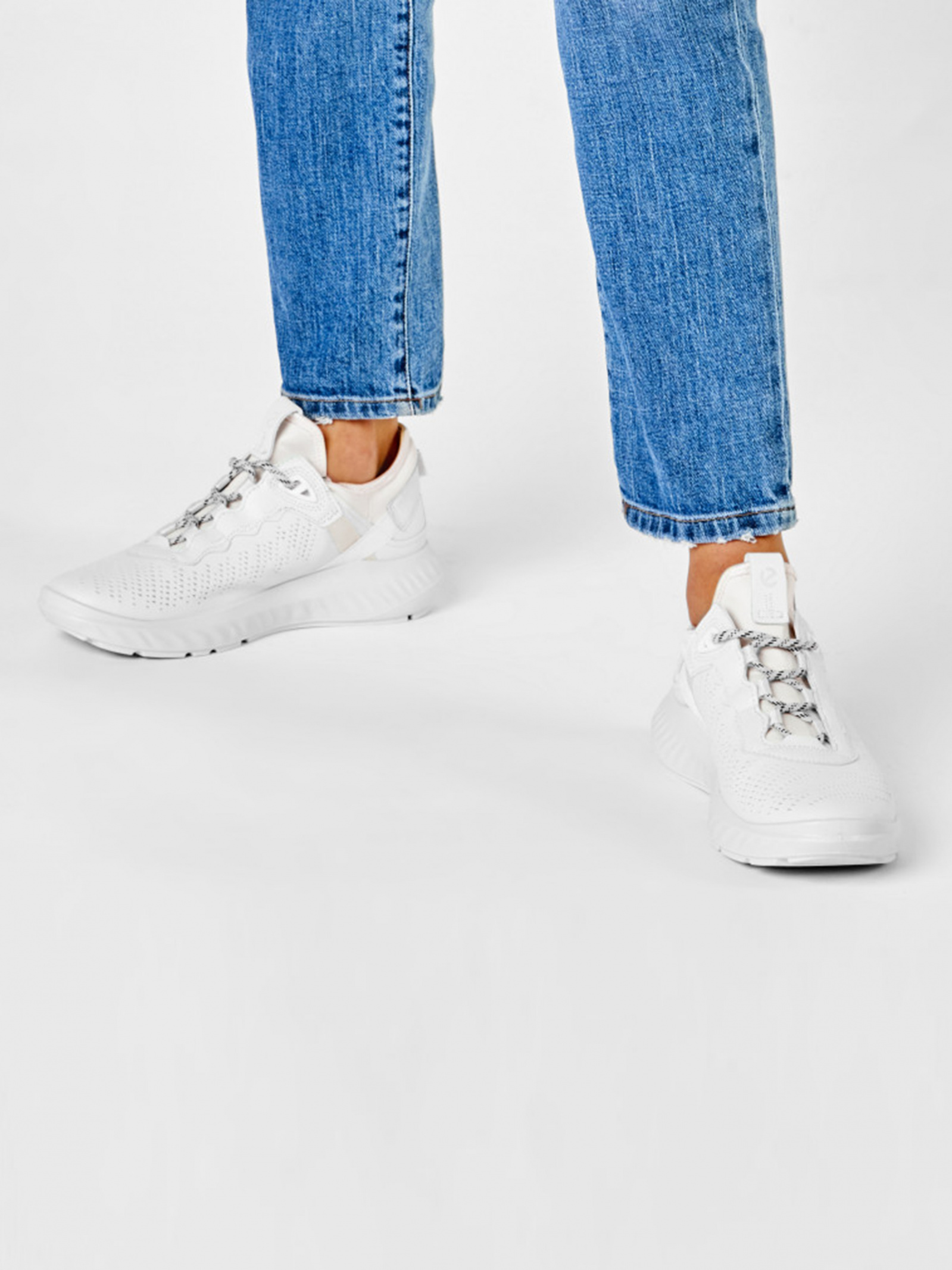Casual Sneakers Women's ECCO