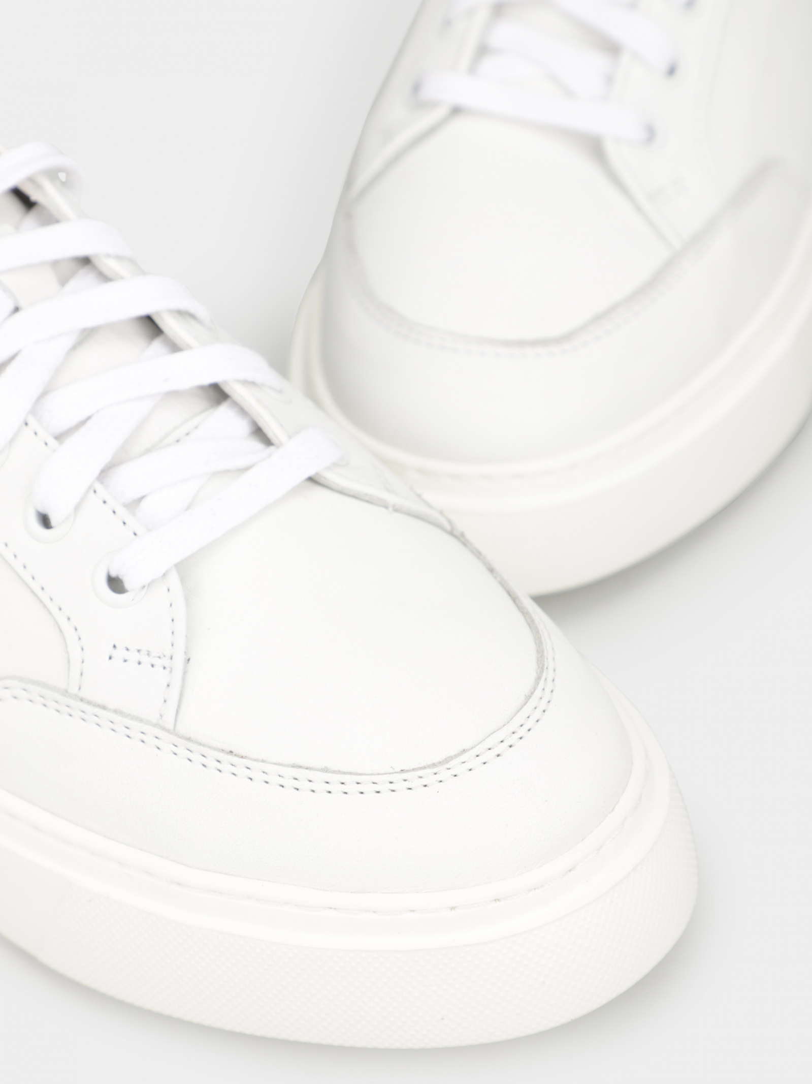 Low-Top Sneakers Women's Braska