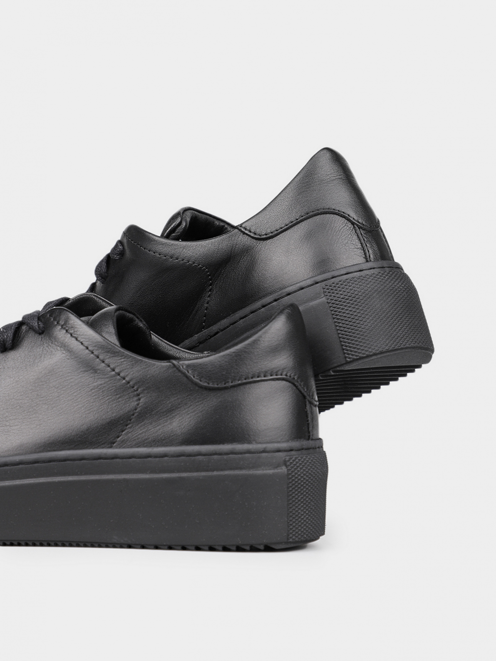 Low-Top Sneakers Women's Braska