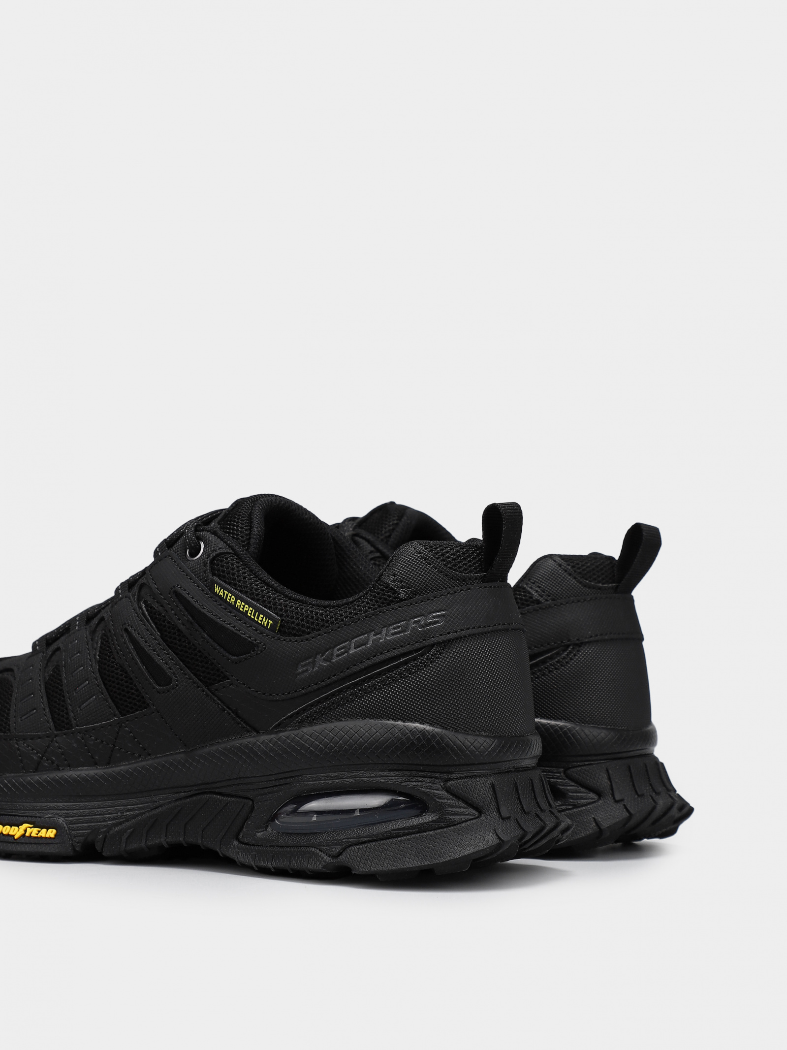 Outdoor Sneakers Men's Skechers