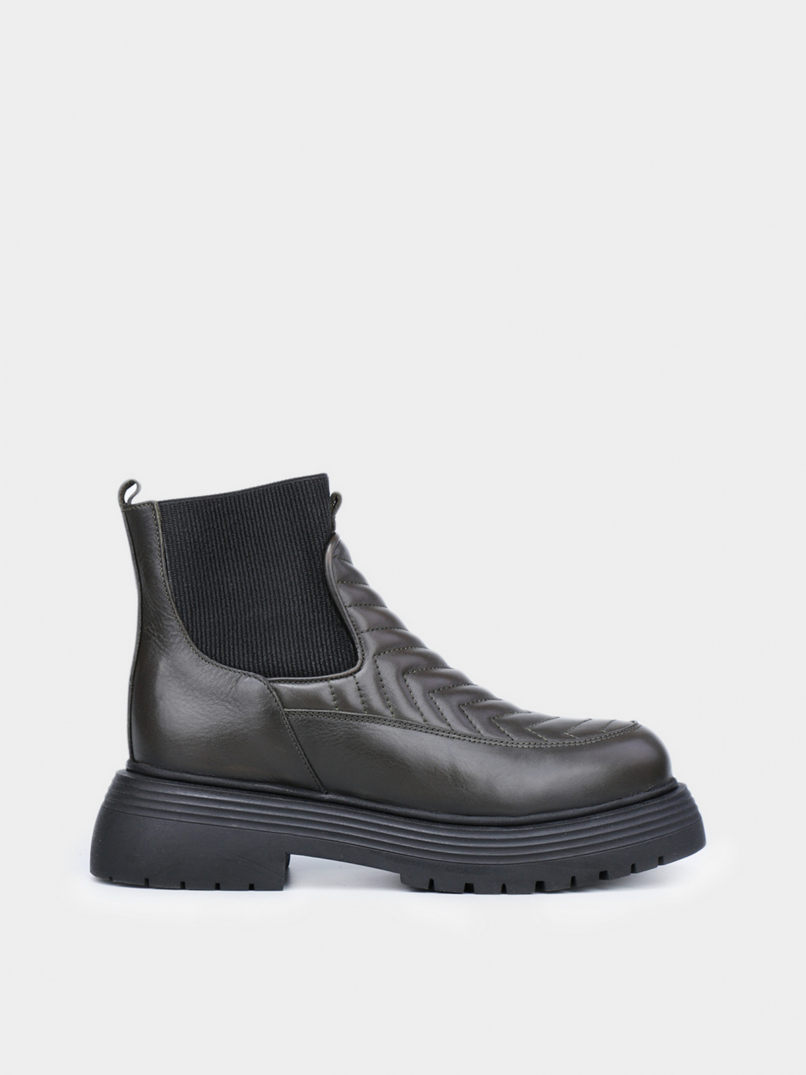 Chelsea Boots Women's Braska