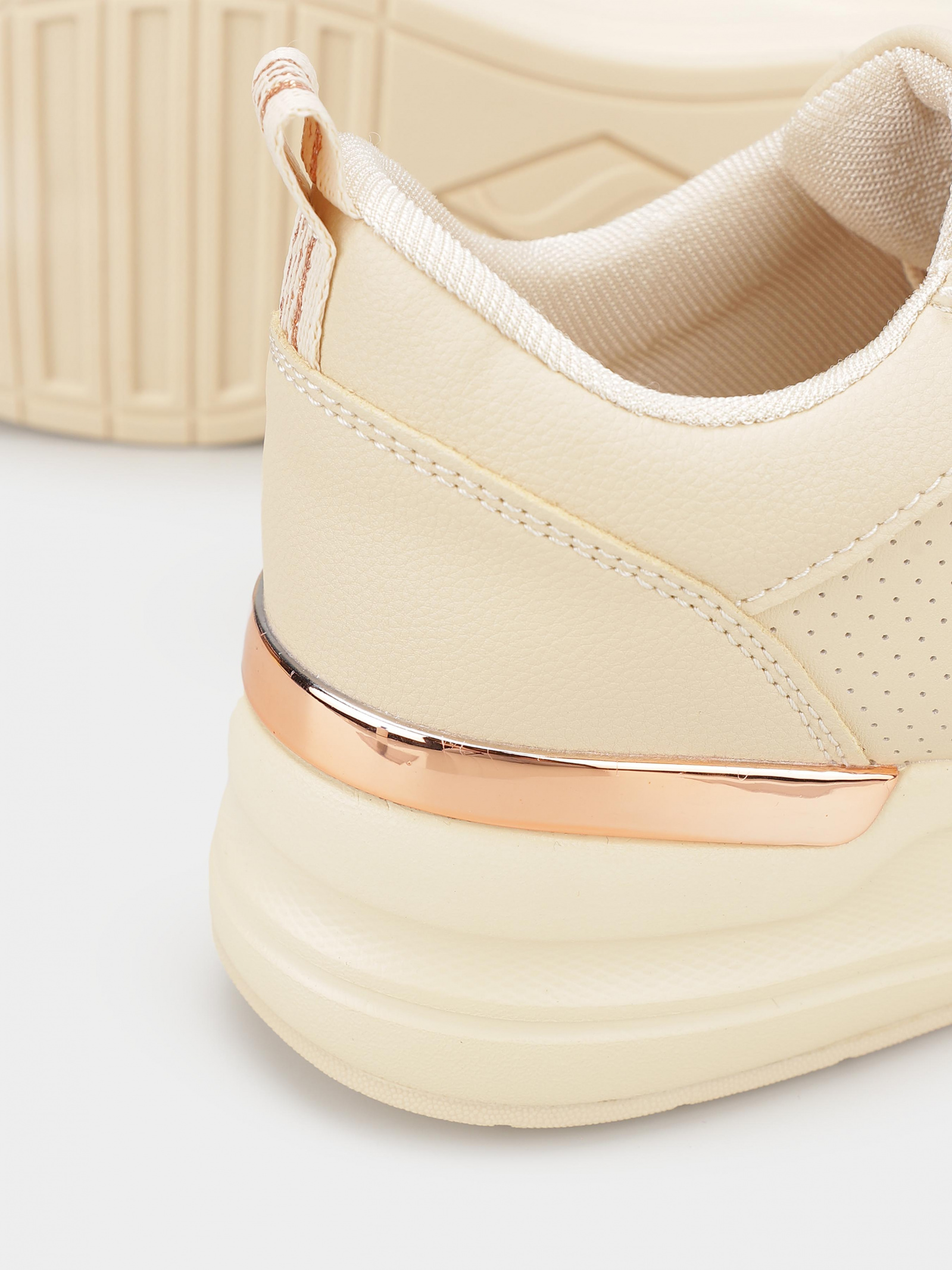 Кроссовки повседневные Женские Skechers
