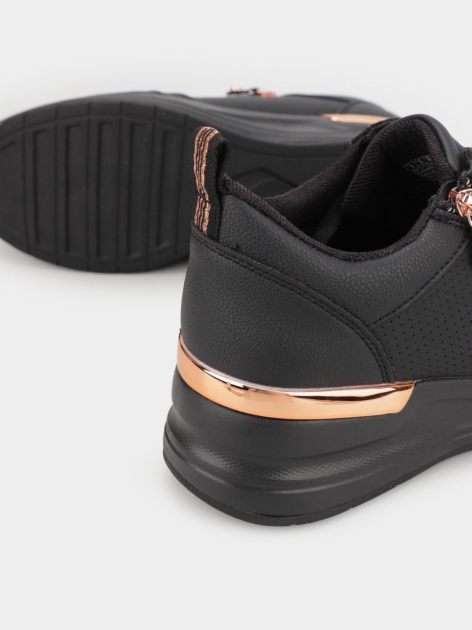 Кроссовки повседневные Женские Skechers