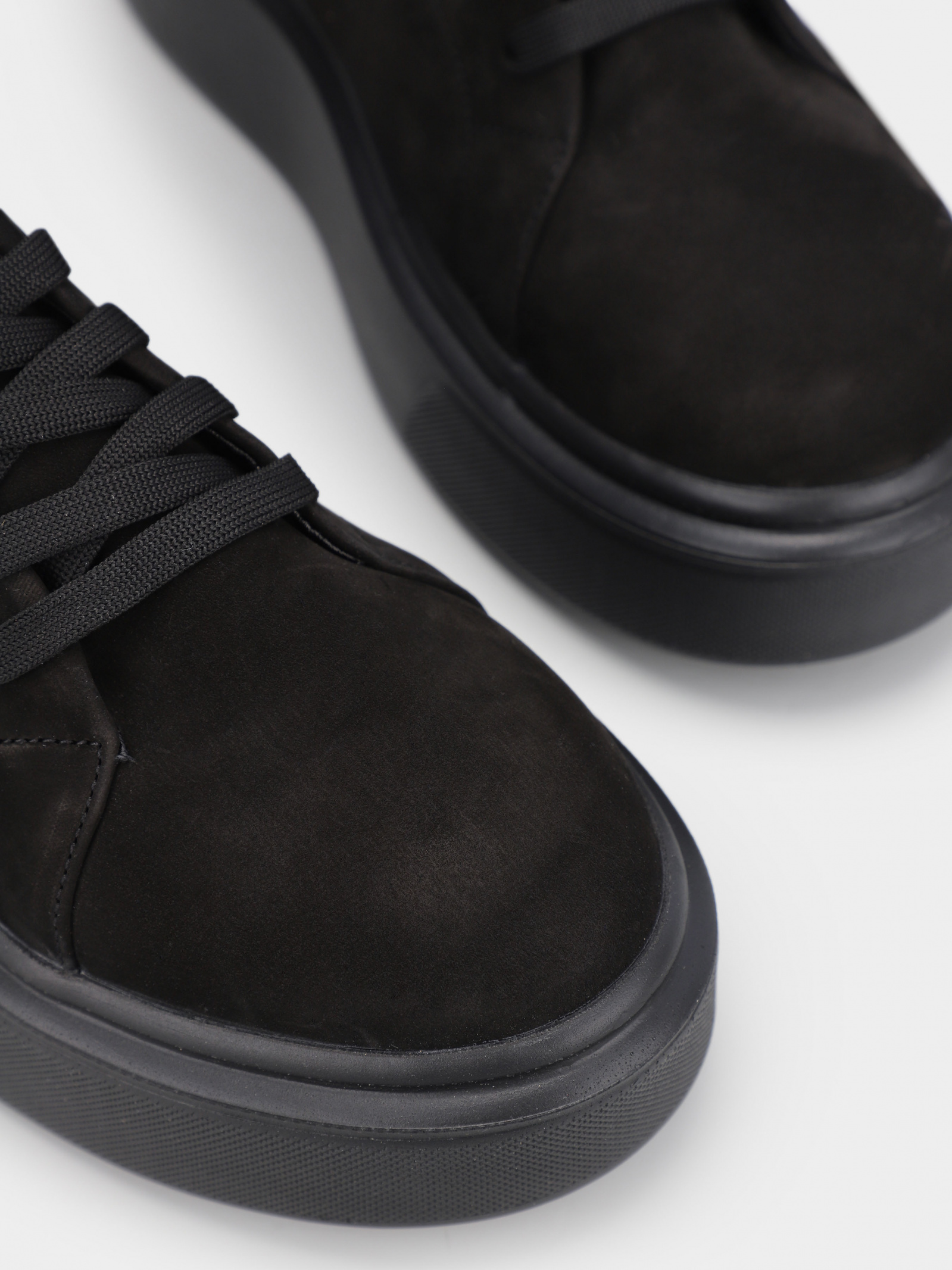 Low-Top Sneakers Women's Braska
