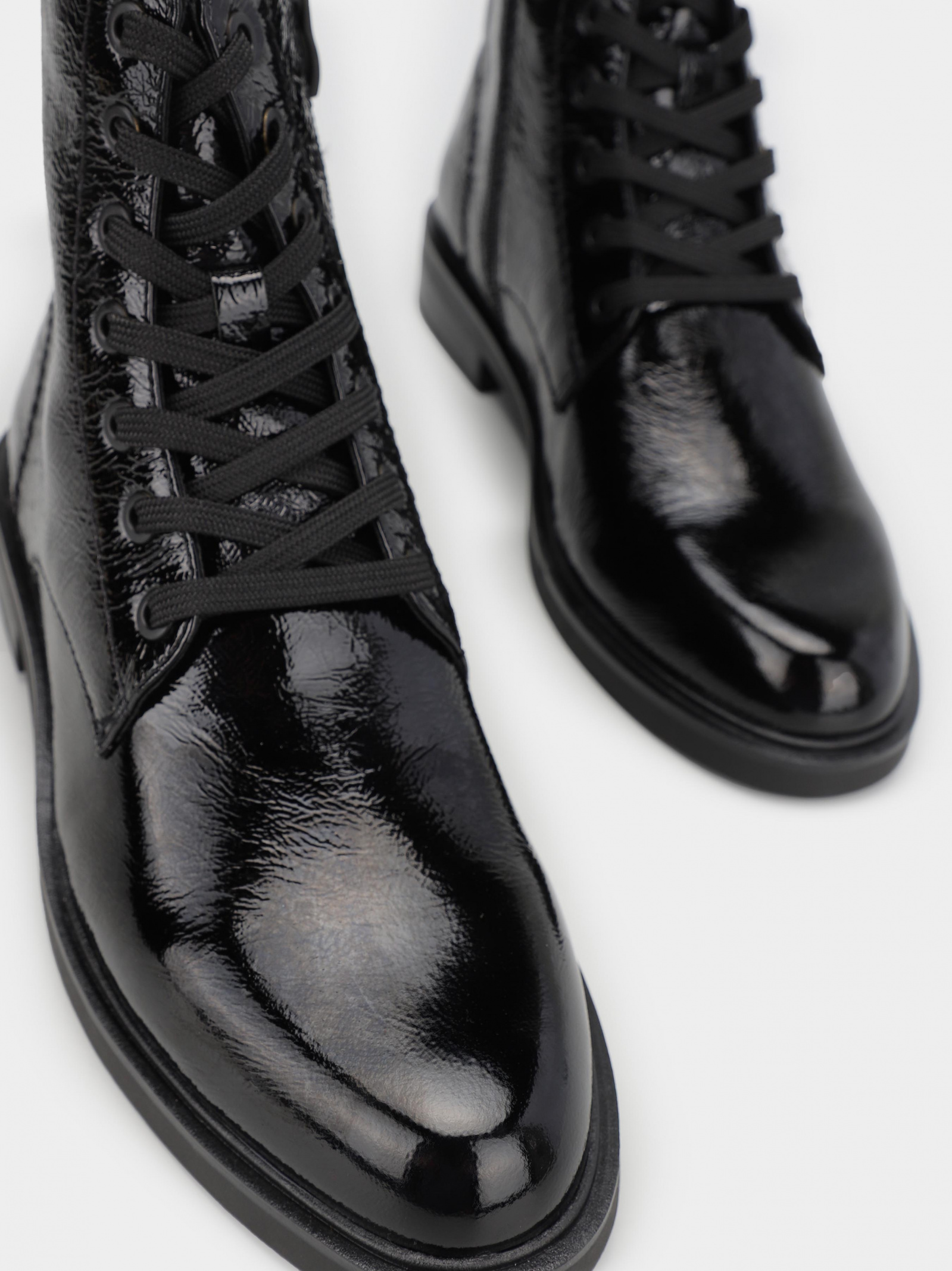 Черевики та чоботи Жіночі Caprice