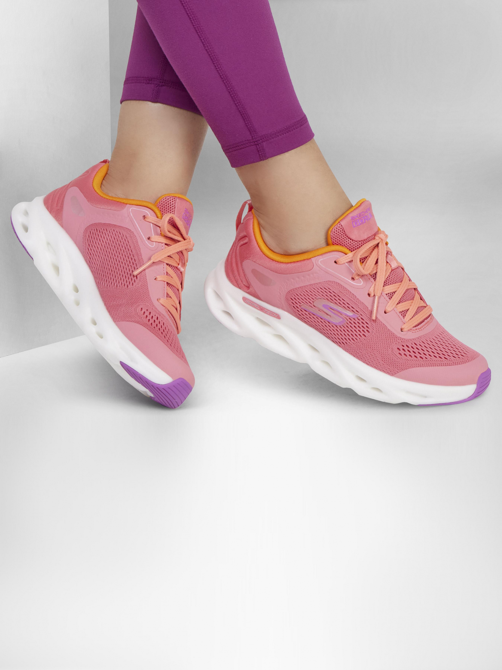 Кроссовки повседневные Женские Skechers
