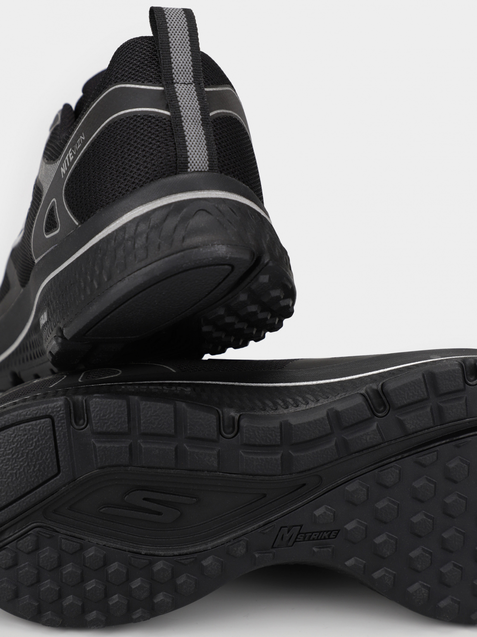 Кроссовки повседневные Мужские Skechers