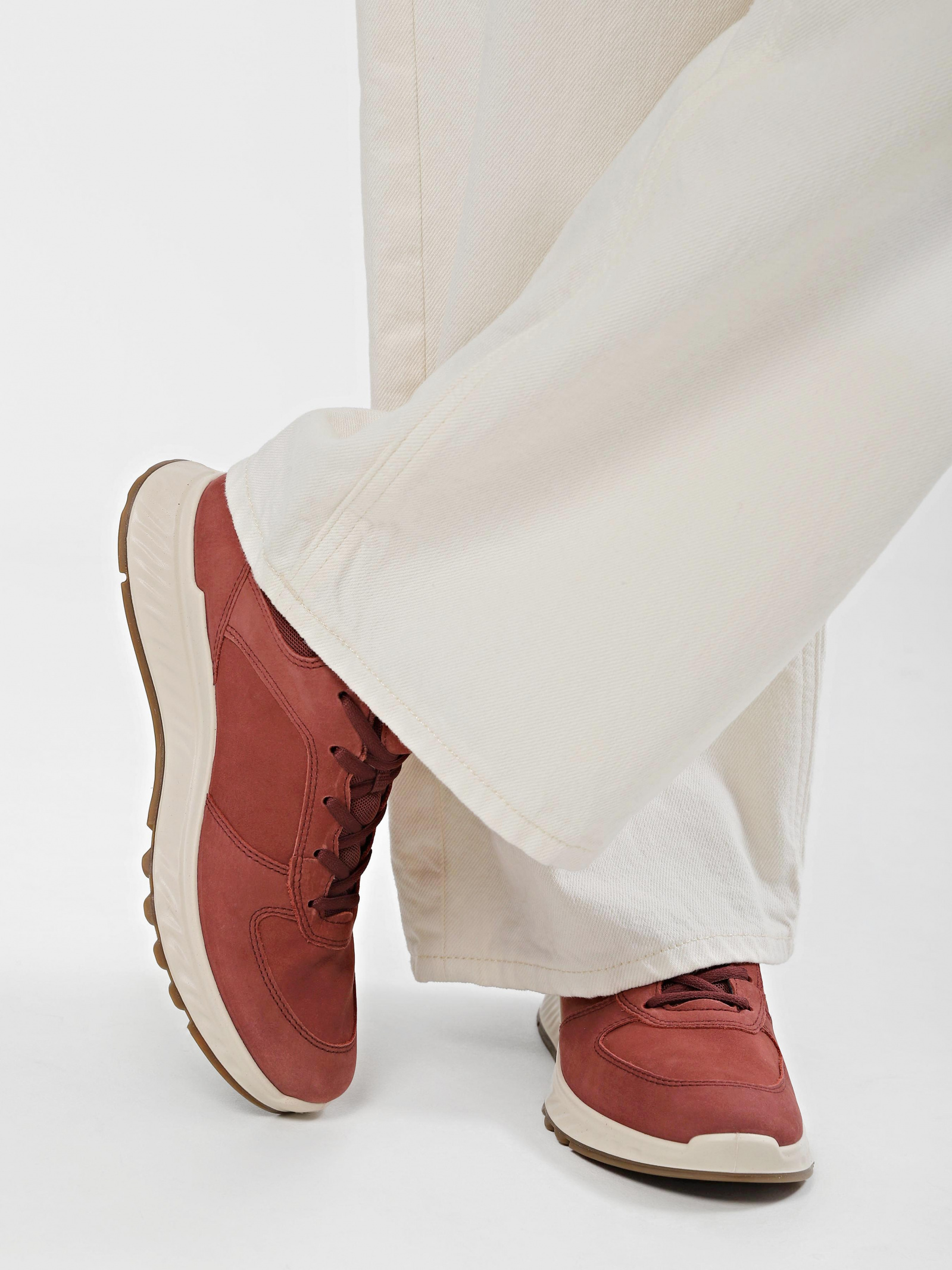 Casual Sneakers Women's ECCO