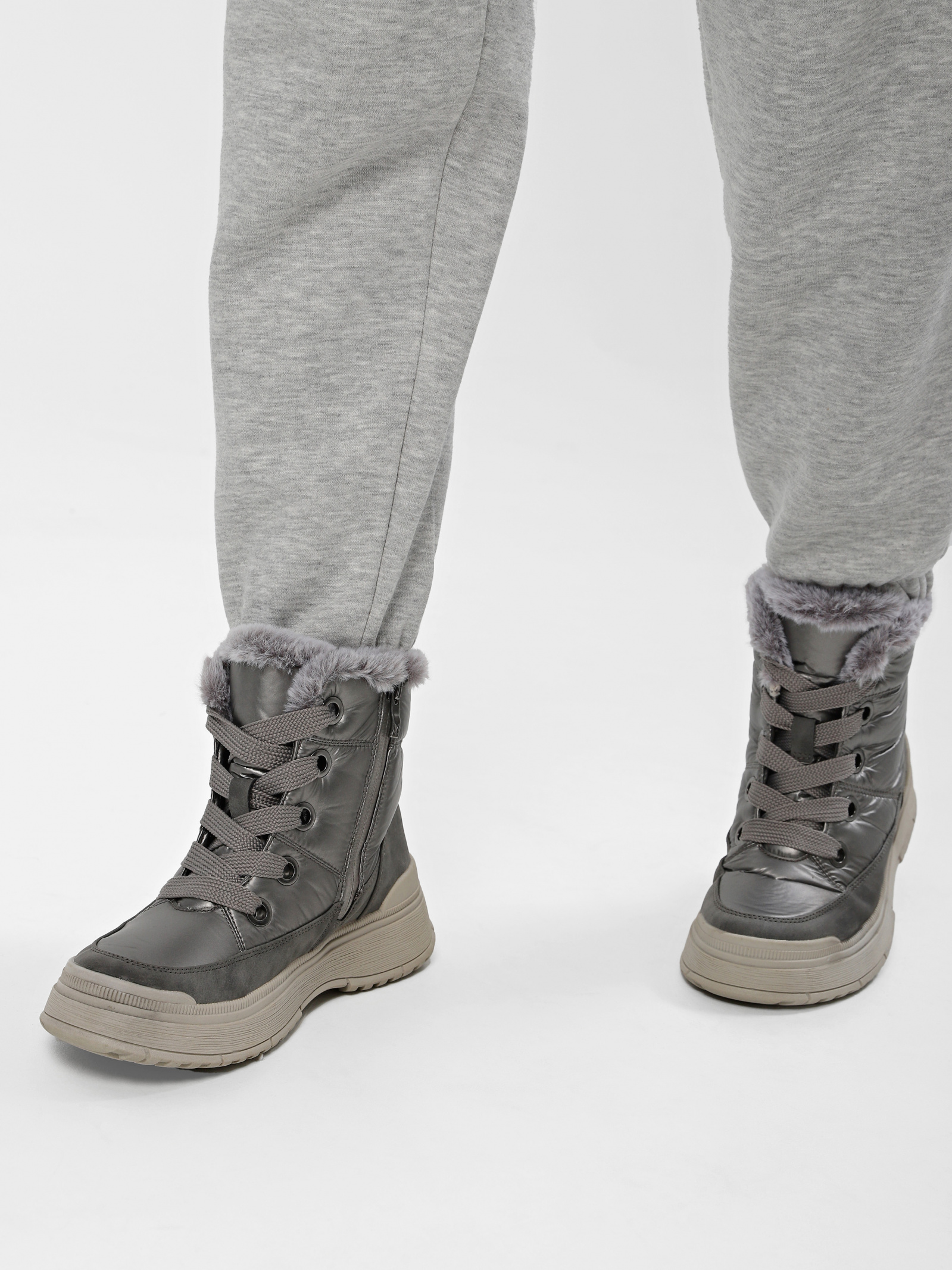 Черевики та чоботи Жіночі Caprice