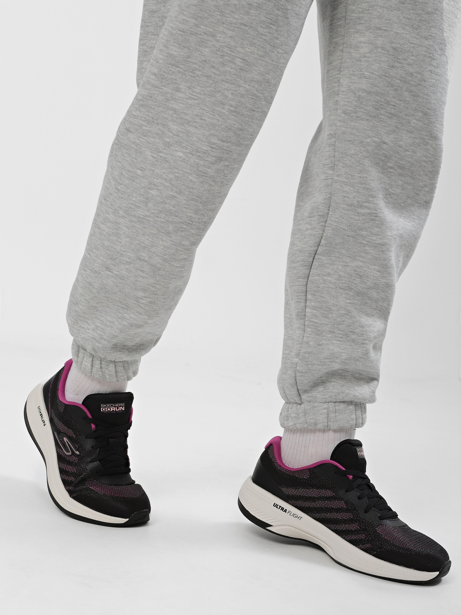 Кросівки для бігу Жіночі Skechers